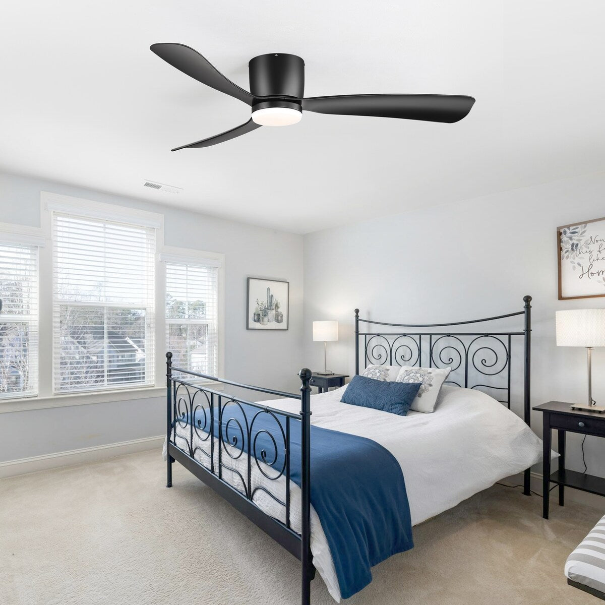 Ventilateur de plafond encastré à DEL noir/blanc de 52 pouces avec télécommande (3 pales)