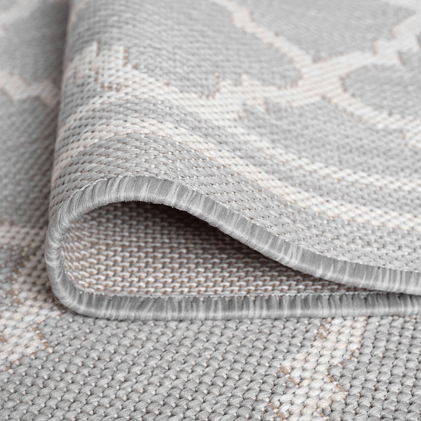 Exo Coastal Geometric Indoor/Outdoor Area Rug