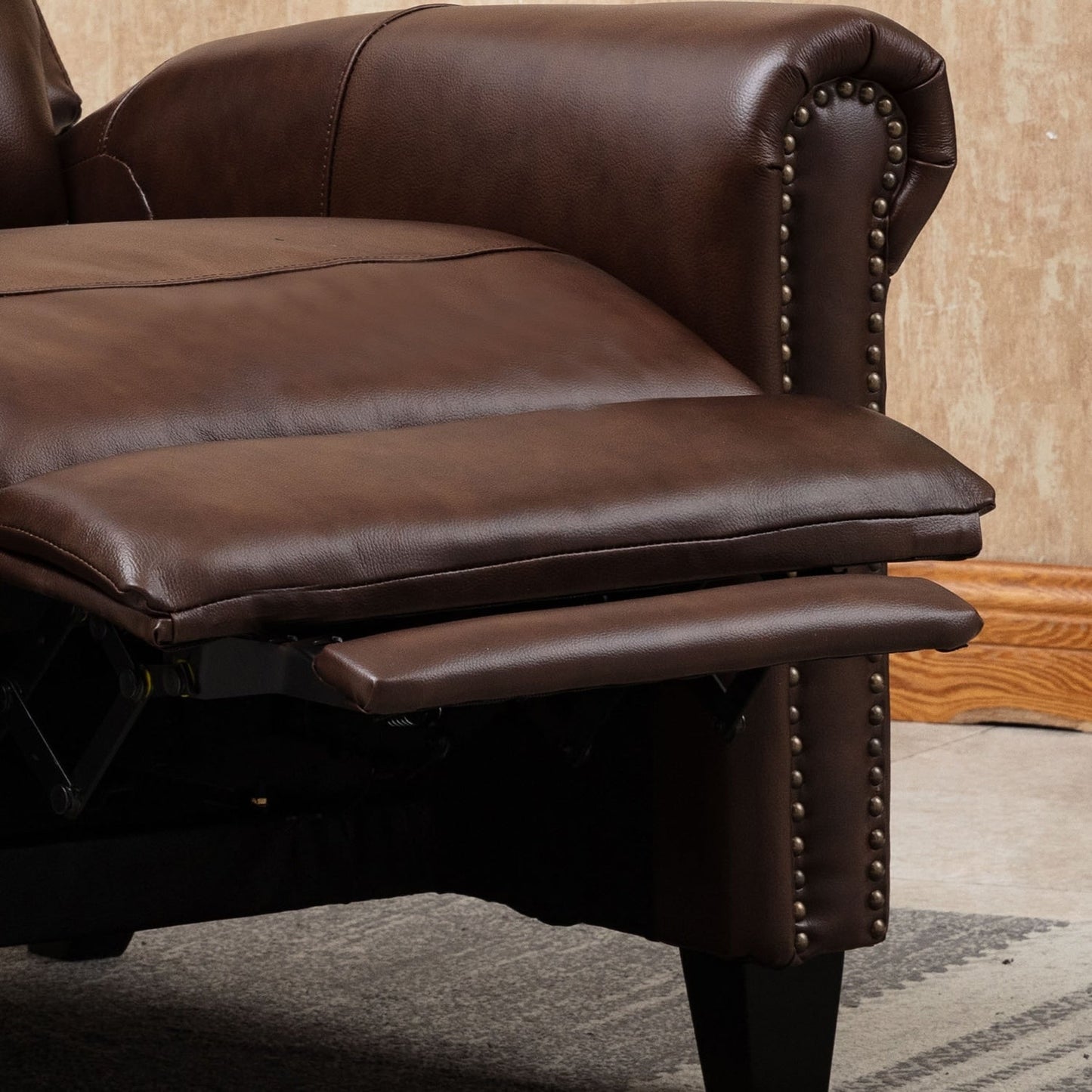 Fauteuil inclinable en cuir véritable avec accoudoirs et dossier confortables