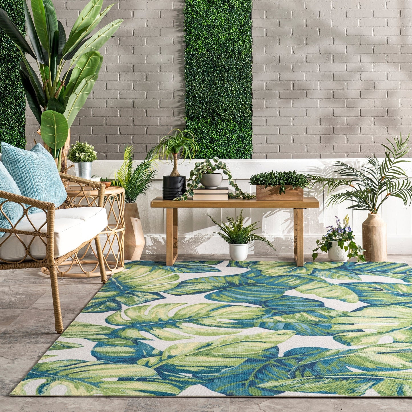 Nuloom Heidi Tropical Indoor/Outdoor Area Rug
