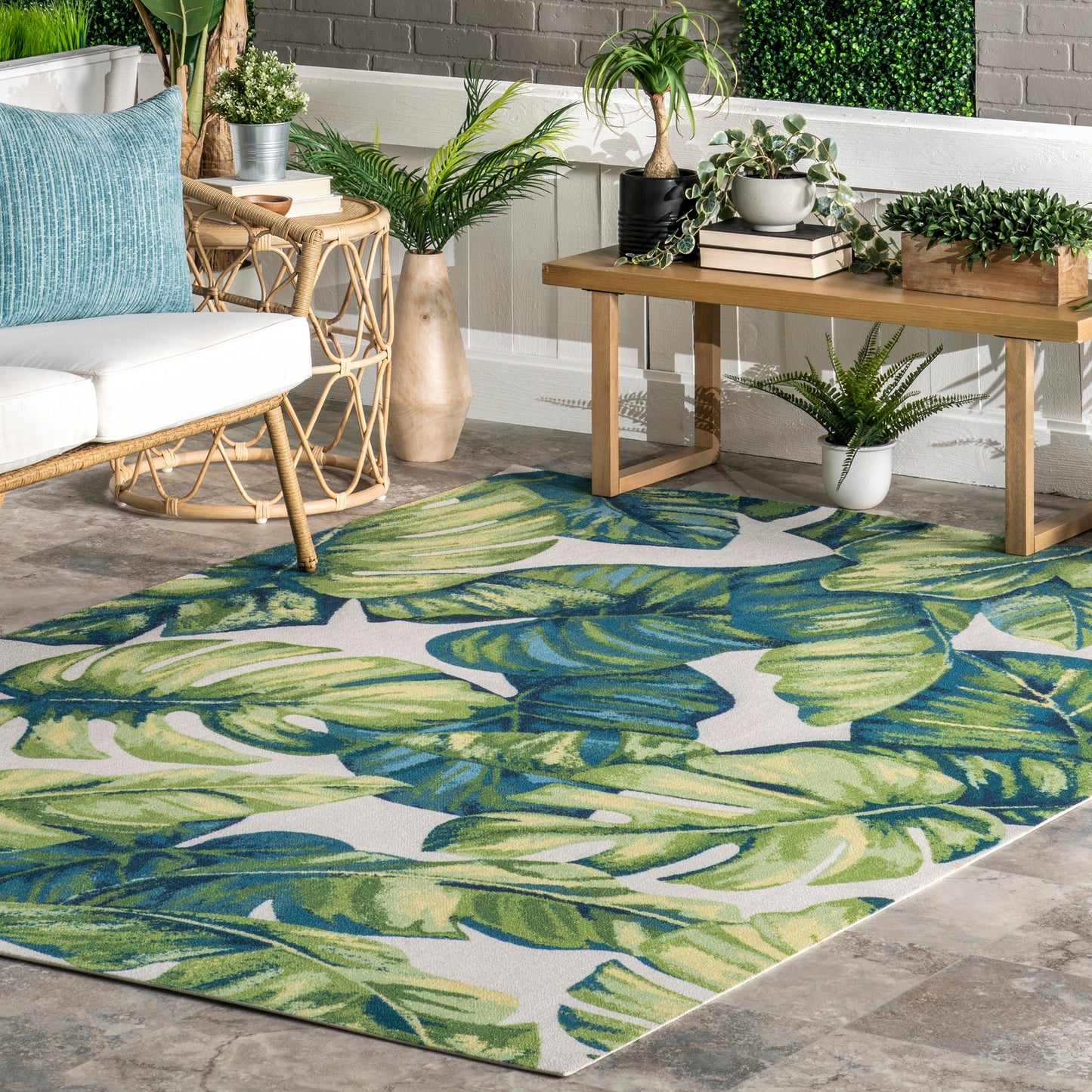 Nuloom Heidi Tropical Indoor/Outdoor Area Rug