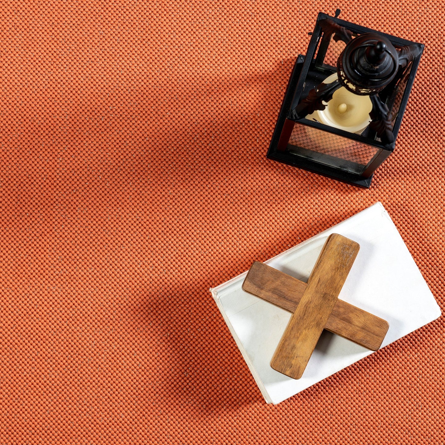 Nuloom Leah Classic Bordered Indoor/Outdoor Area Rug