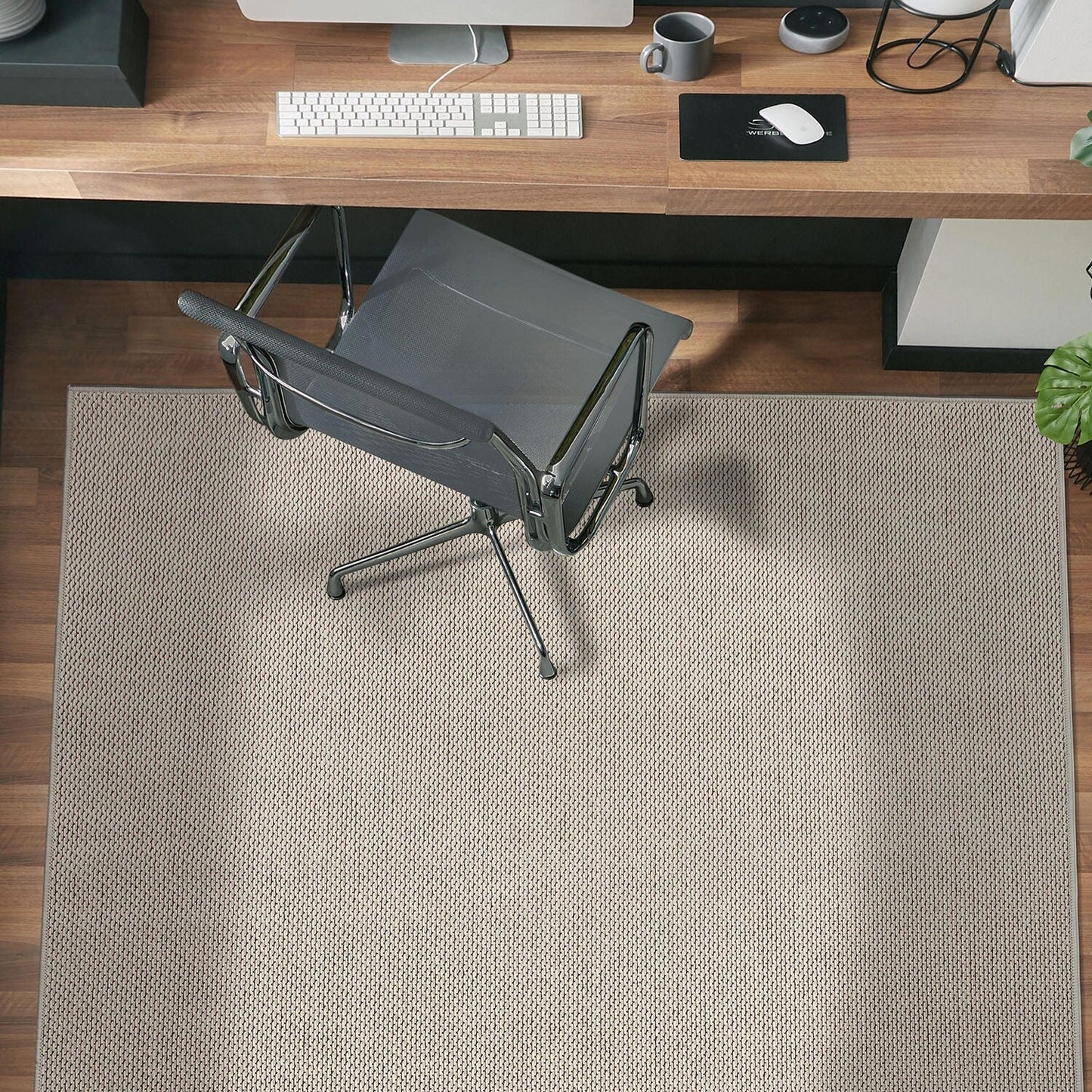 Contemporary Solid Indoor/Outdoor Area Rug