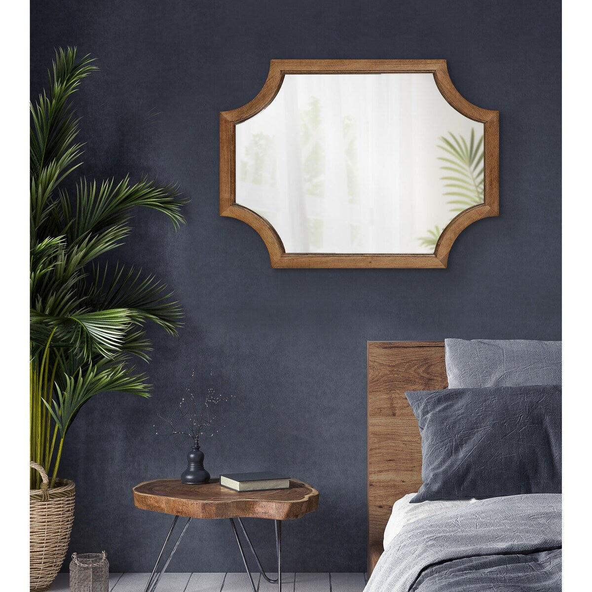 Kate and Laurel Hogan Scalloped Wood Framed Mirror
