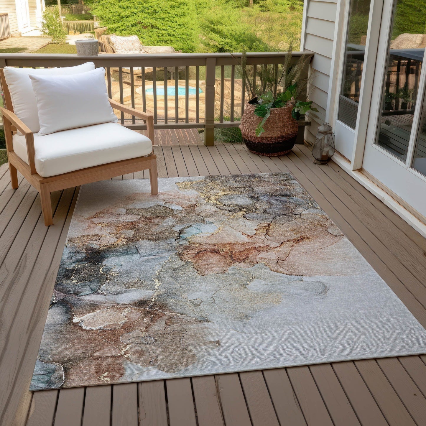 Machine Washable Indoor/ Outdoor Abstract Chantille Rug