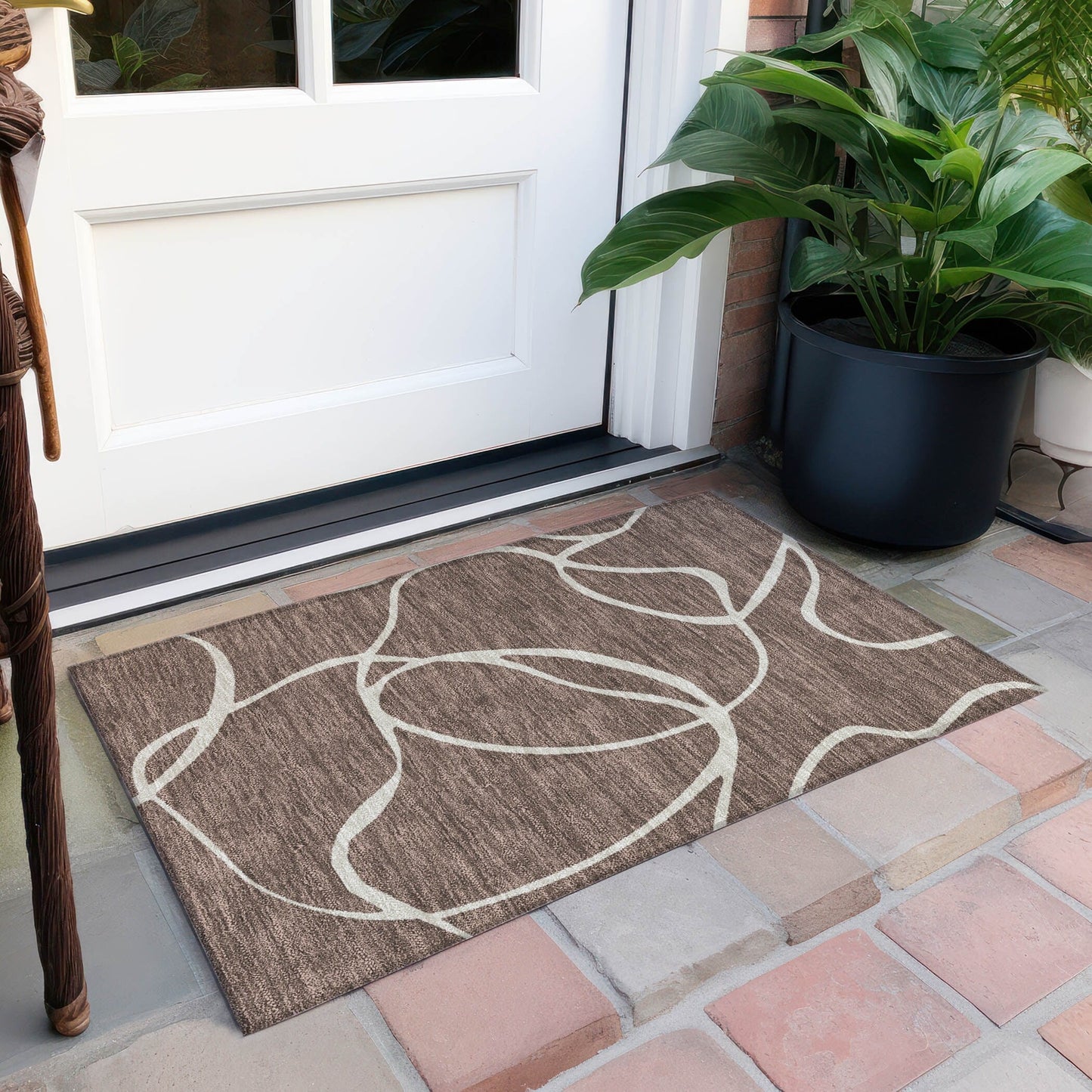 Machine Washable Indoor/ Outdoor Abstract Modern Chantille Rug