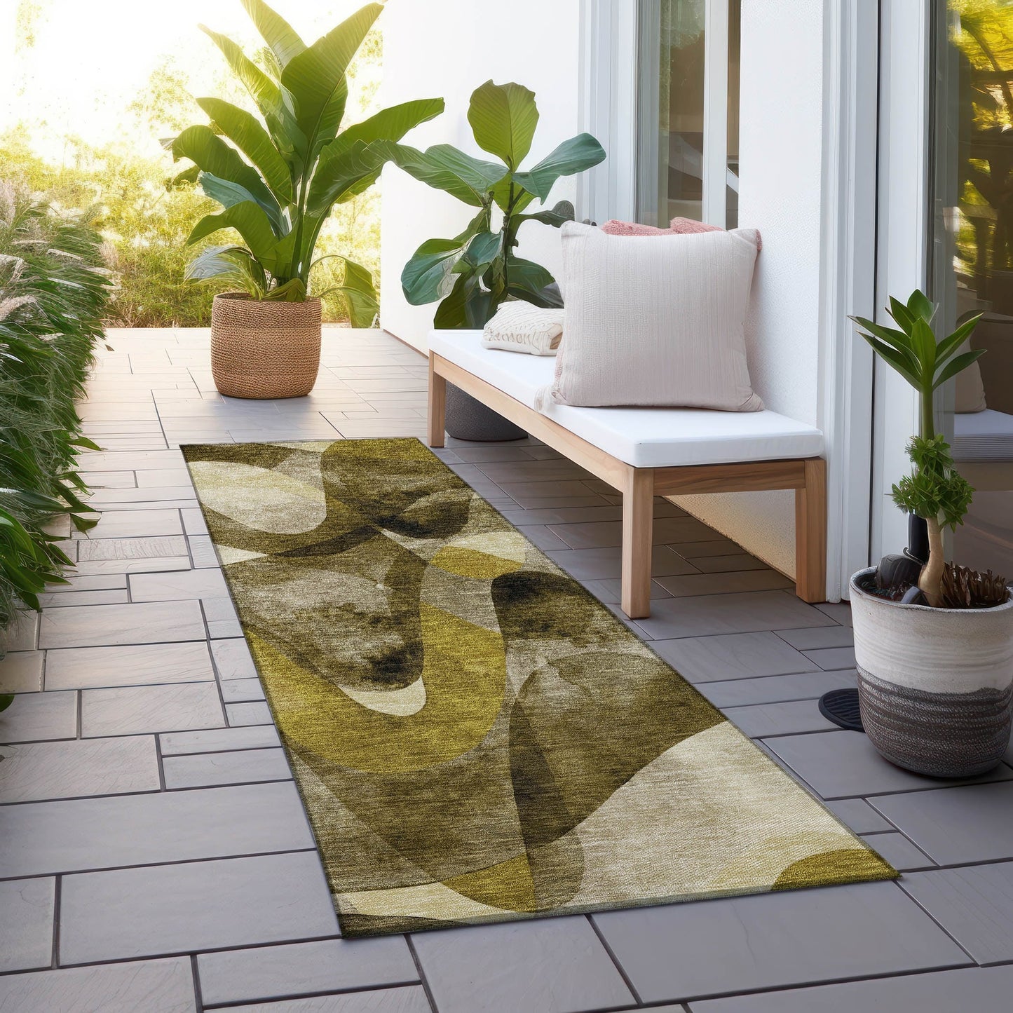 Machine Washable Indoor/ Outdoor Modern Chantille Rug