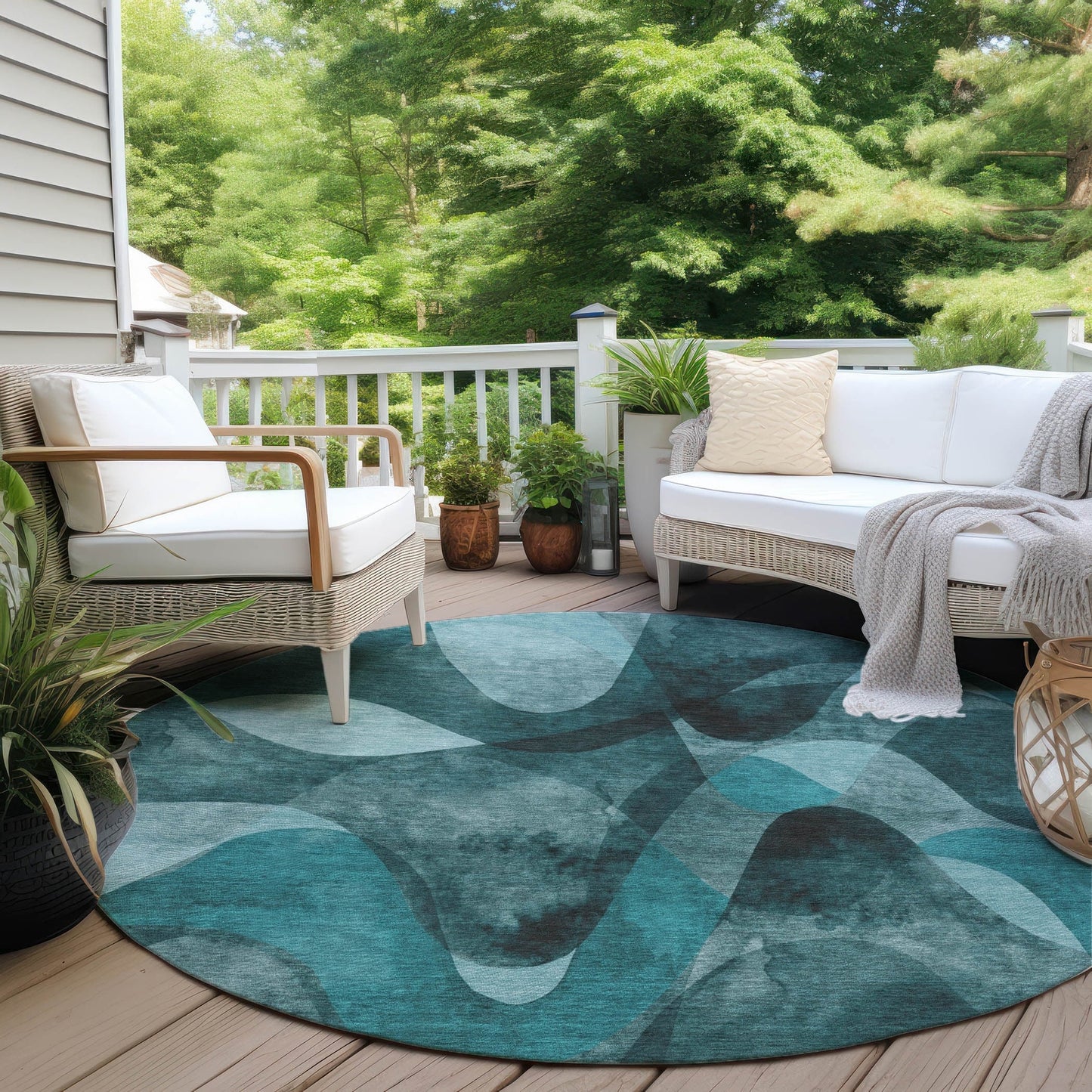 Machine Washable Indoor/ Outdoor Modern Chantille Rug