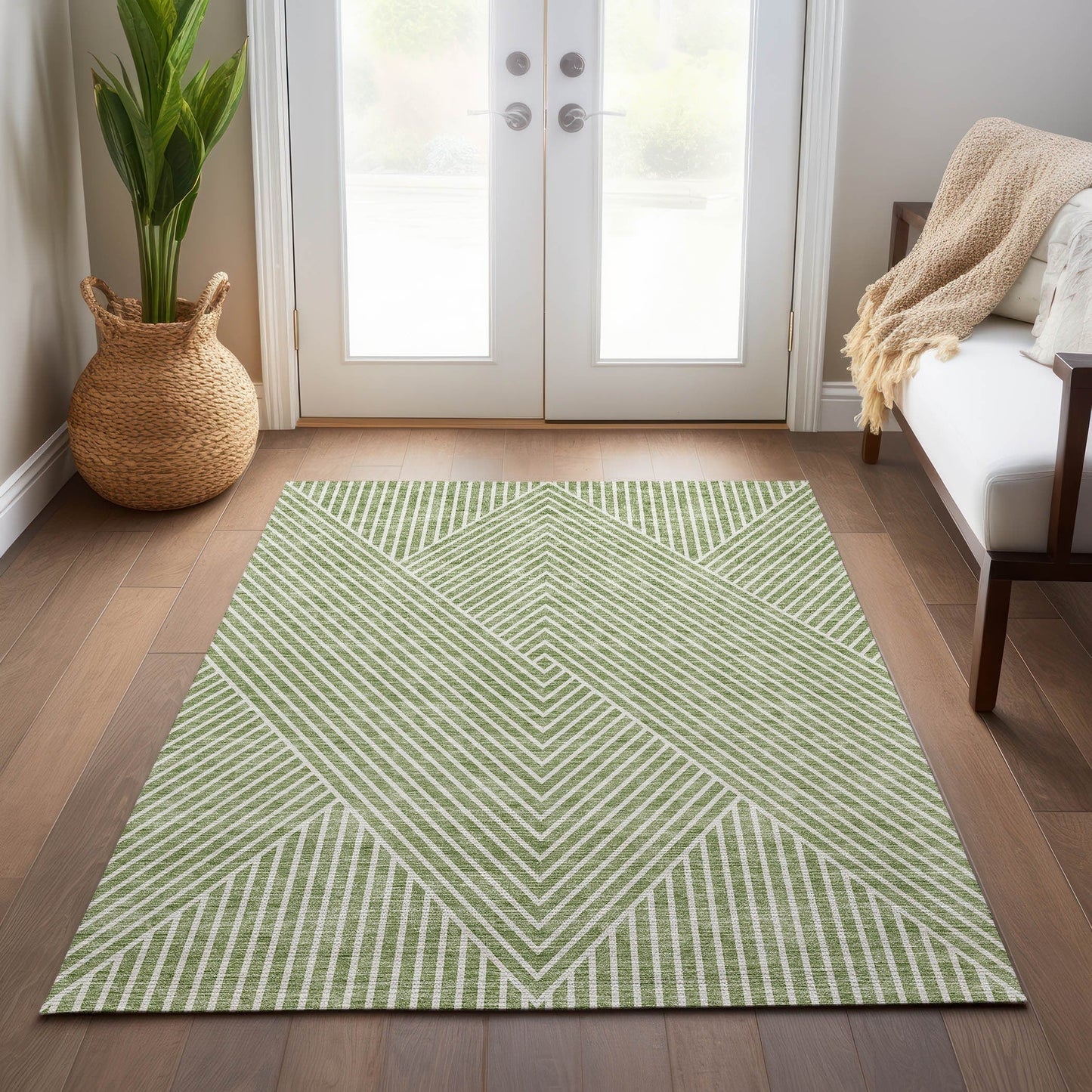 Machine Washable Indoor/ Outdoor Modern Geo Chantille Rug