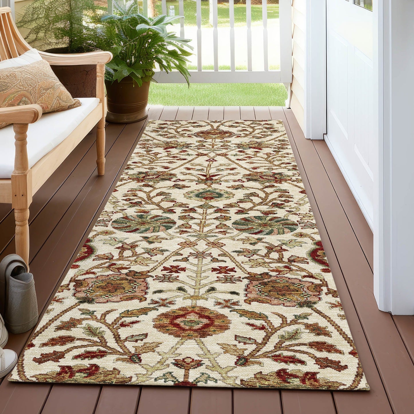 Machine Washable Indoor/ Outdoor Traditional Kashan Chantille Rug