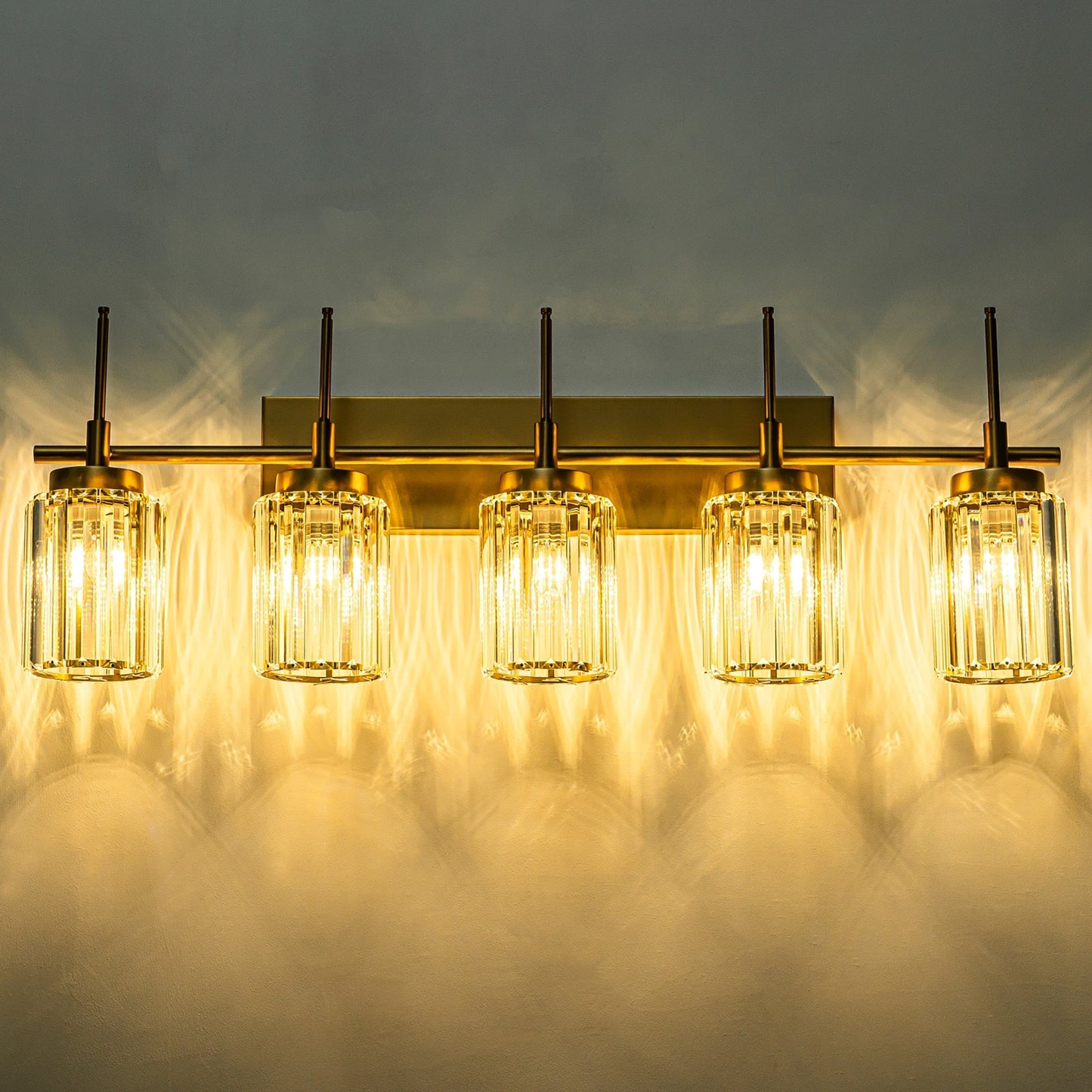 Applique murale moderne dorée à intensité variable, style cylindre glamour pour salle de bain, en cristal, pour meuble-lavabo