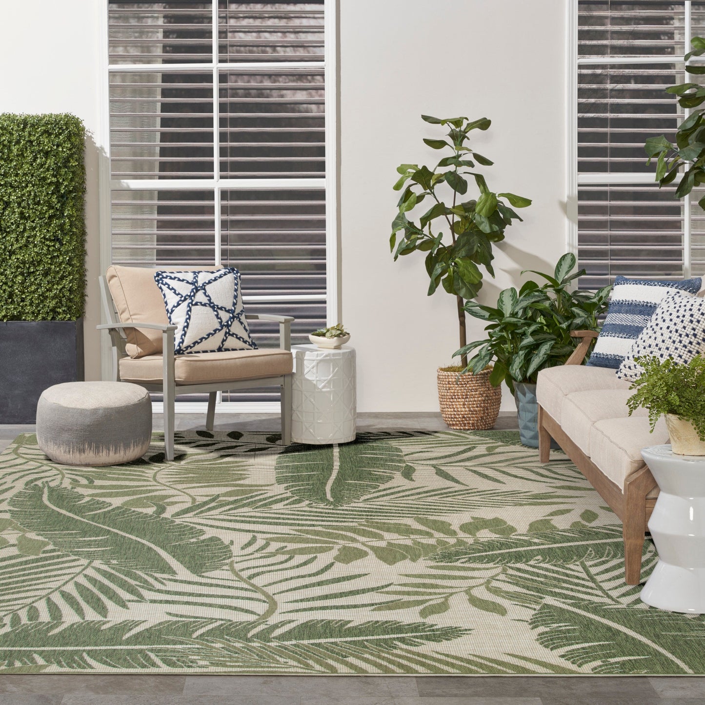 Nourison Garden Oasis Indoor/Outdoor Nature Area Rug