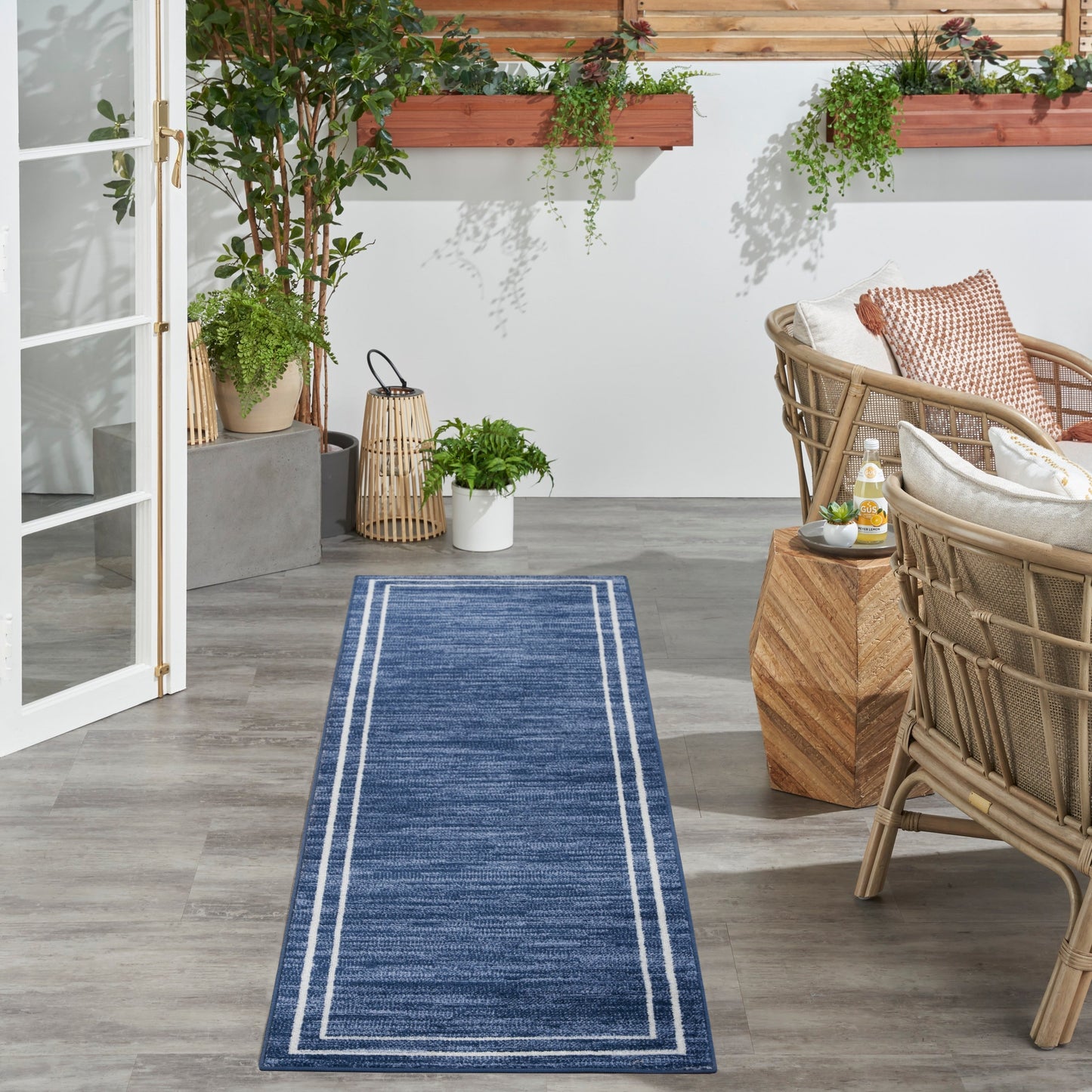 Nourison Sandy Indoor / Outdoor Solid Area Rug