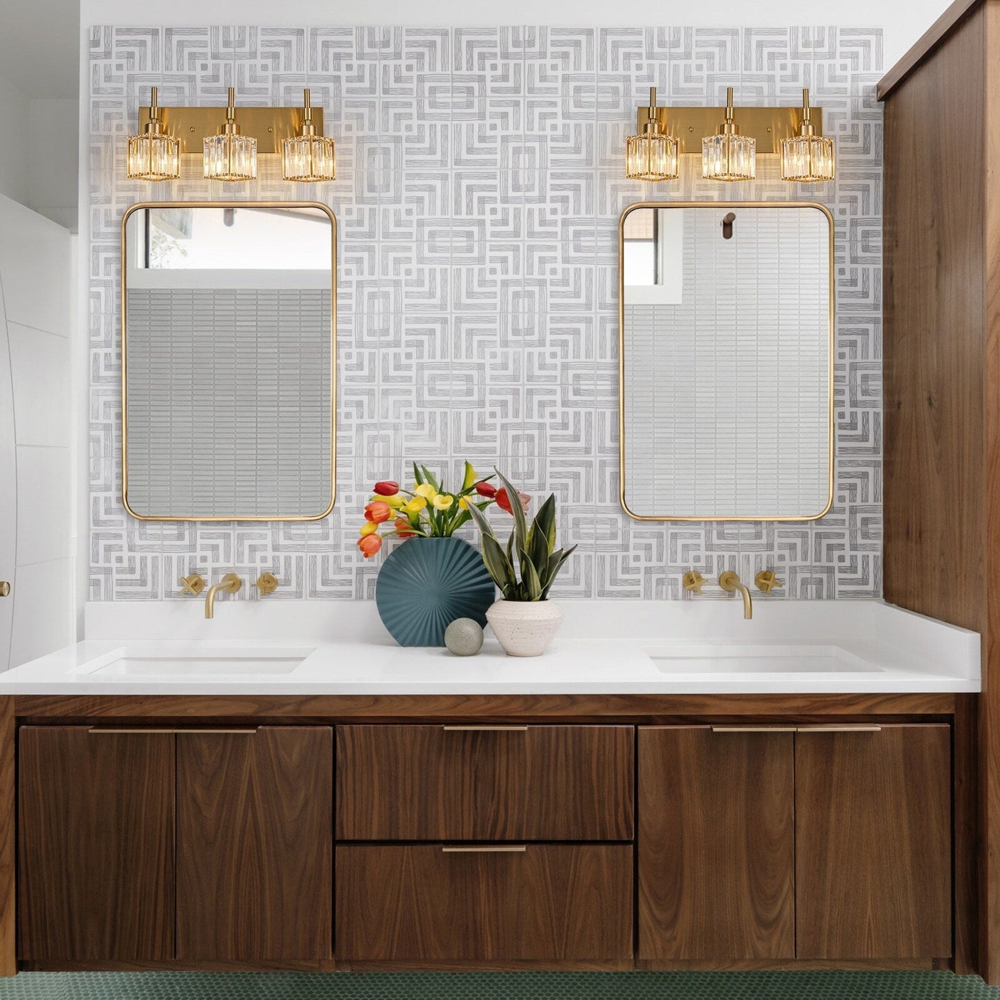 Luminaires de salle de bain en cristal à intensité variable Ora Modern sur miroir Glam Vanity Lights