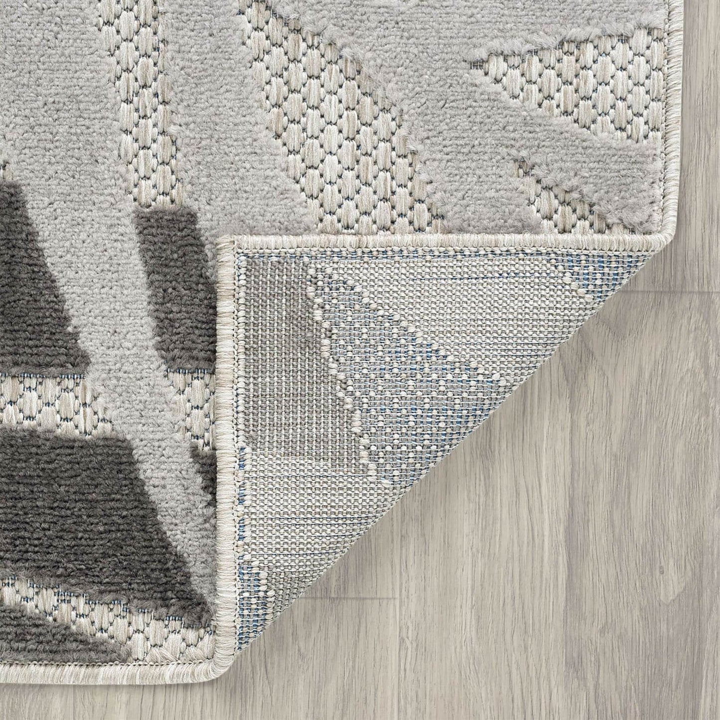 Origin Coastal Floral Indoor/Outdoor Area Rug.