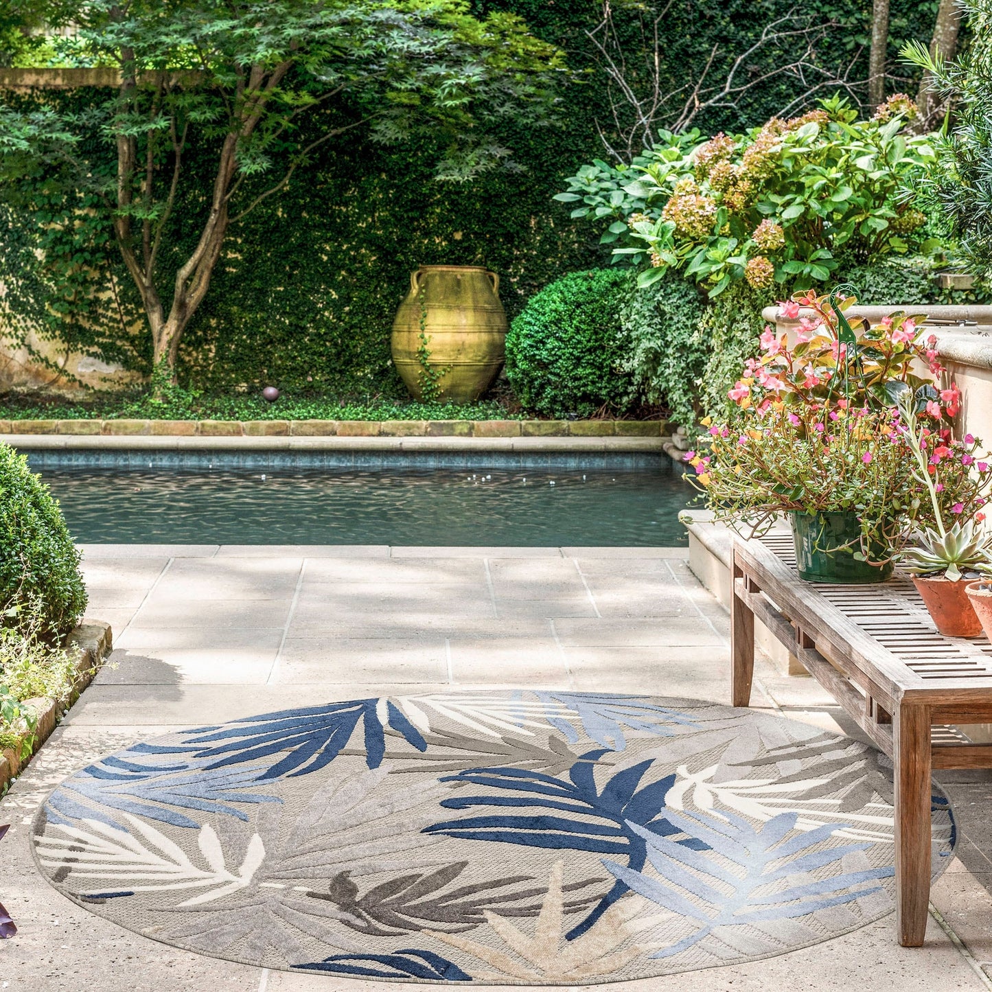 Origin Coastal Floral Indoor/Outdoor Area Rug.