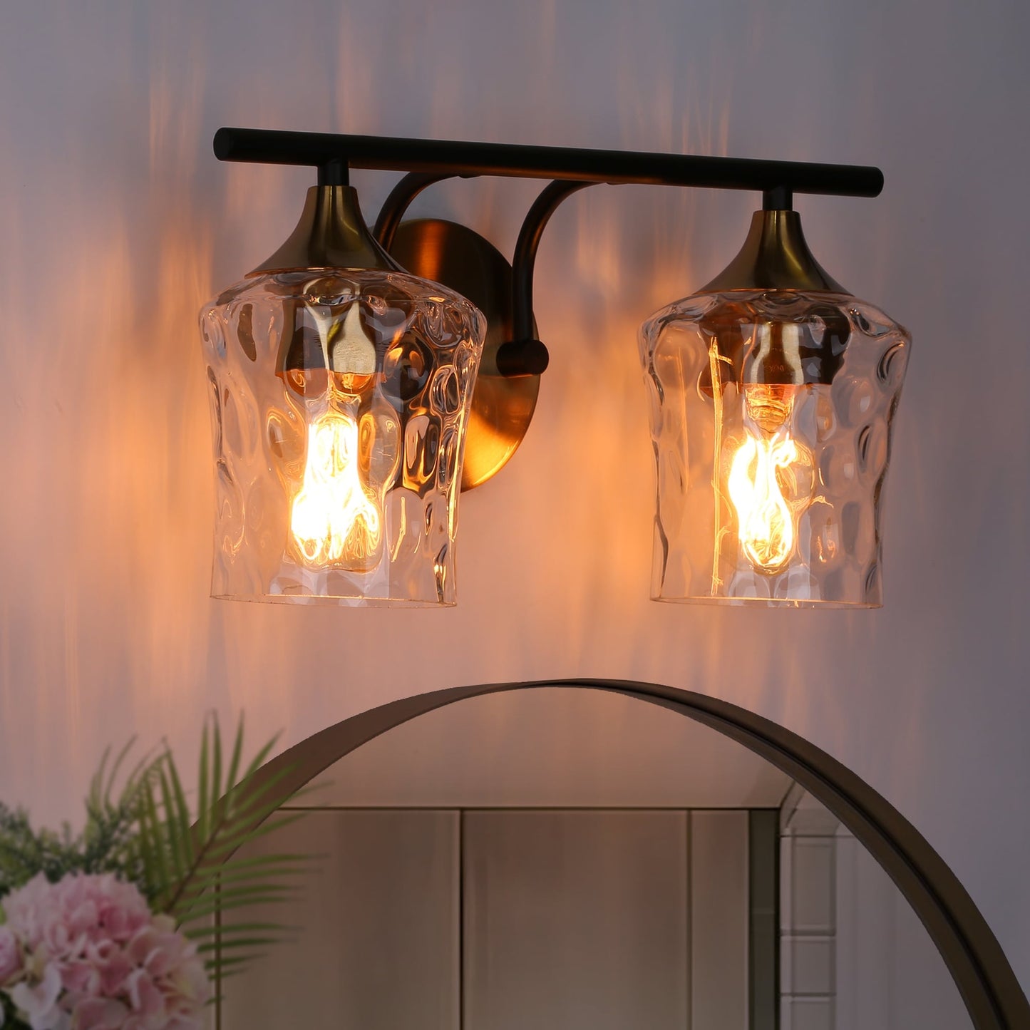 Applique murale de salle de bain moderne à 2, 3 ou 4 lampes, couleur or et noir, avec verre martelé