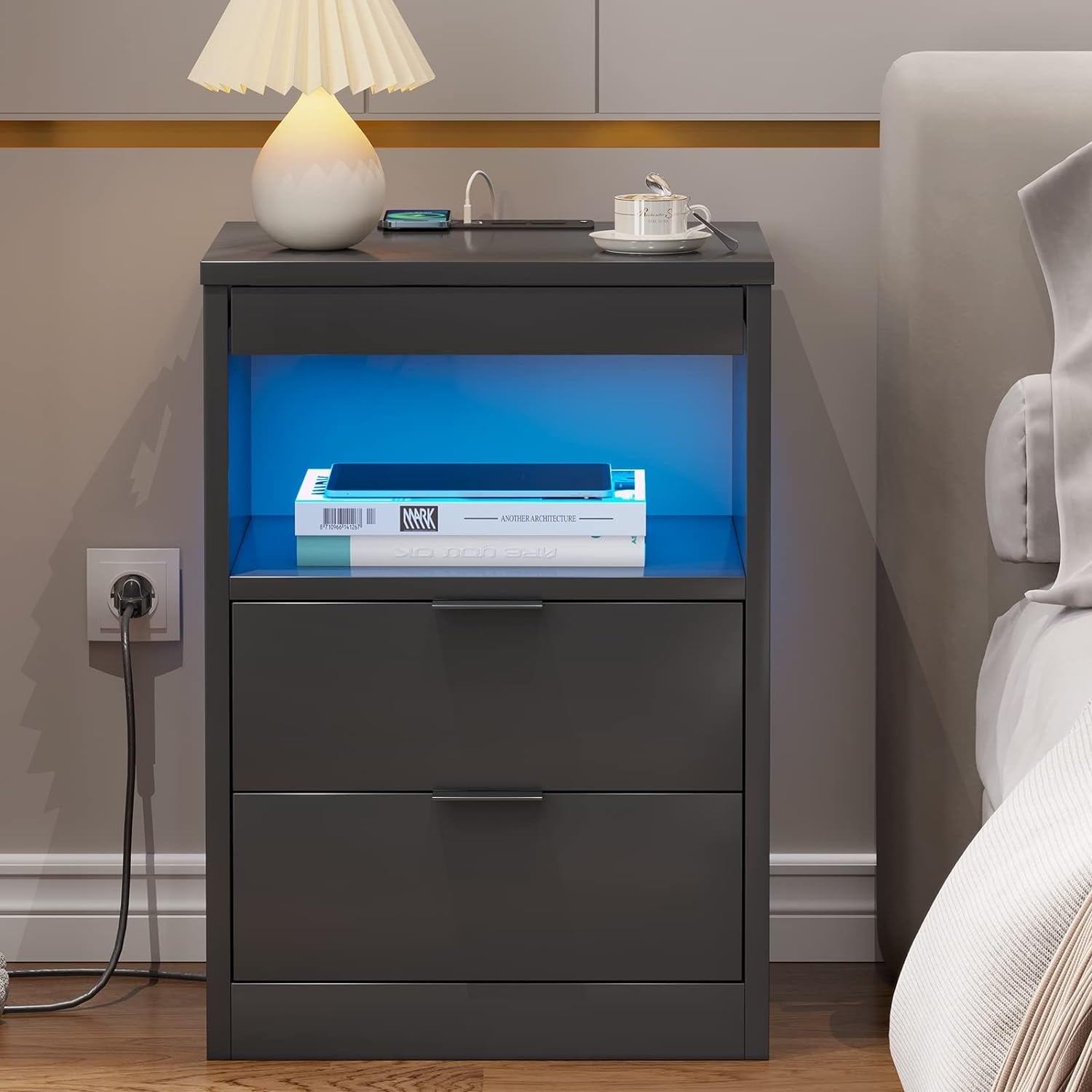 Selected Variant Image