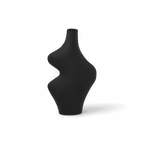 Vase courbé noir Karma