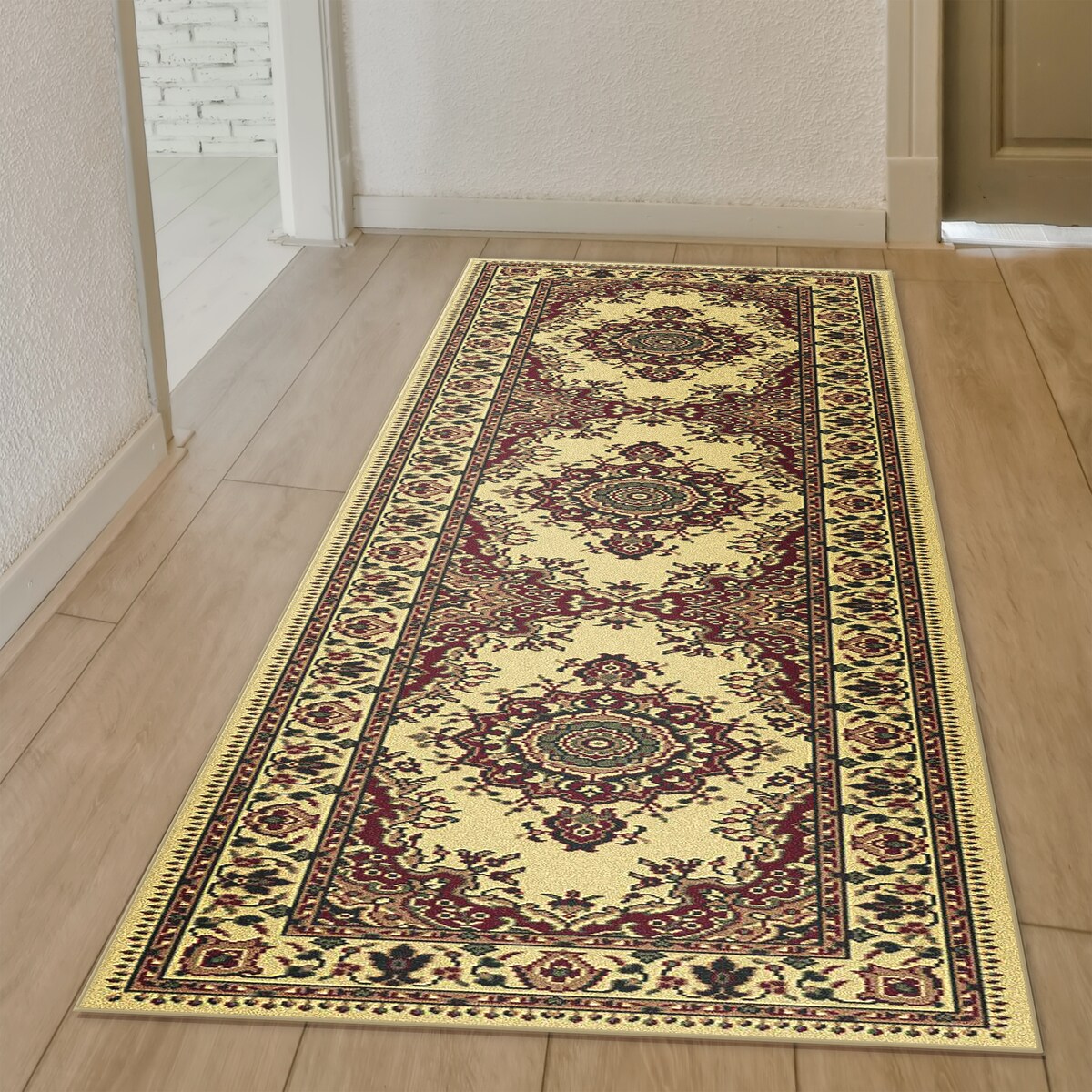 Admire Home Living Caroline Traditional Medallion Area Rug
