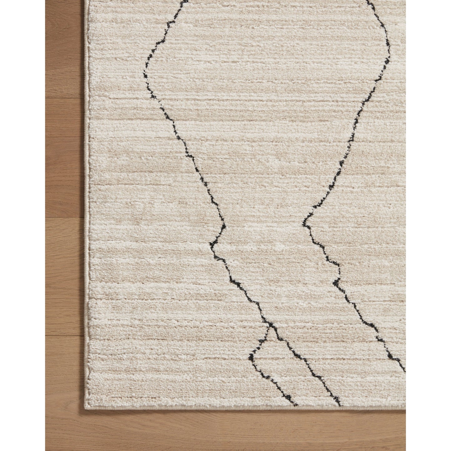 Alexander Home Harrison Modern Diamond Area Rug