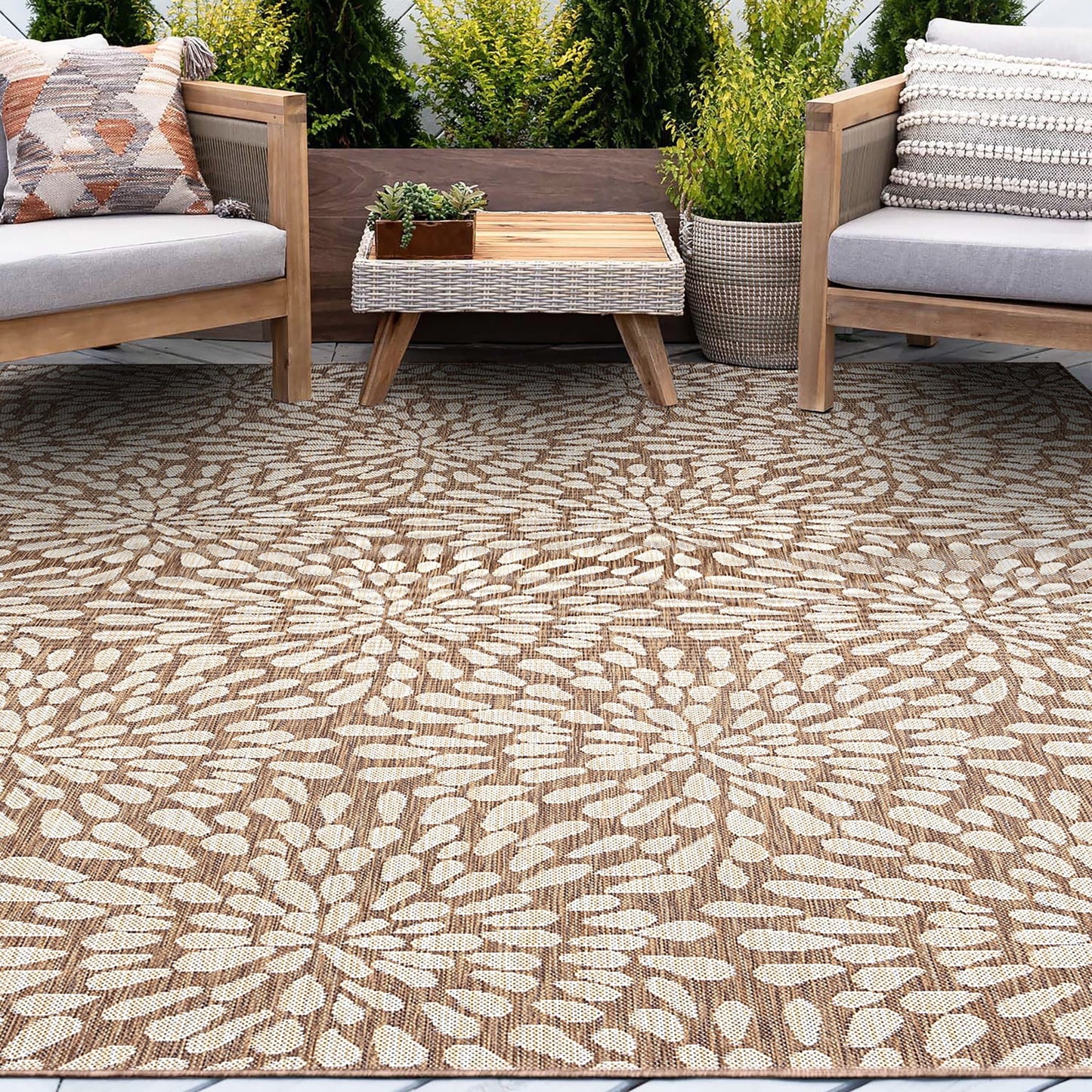 Exo Coastal Floral Indoor/Outdoor Area Rug