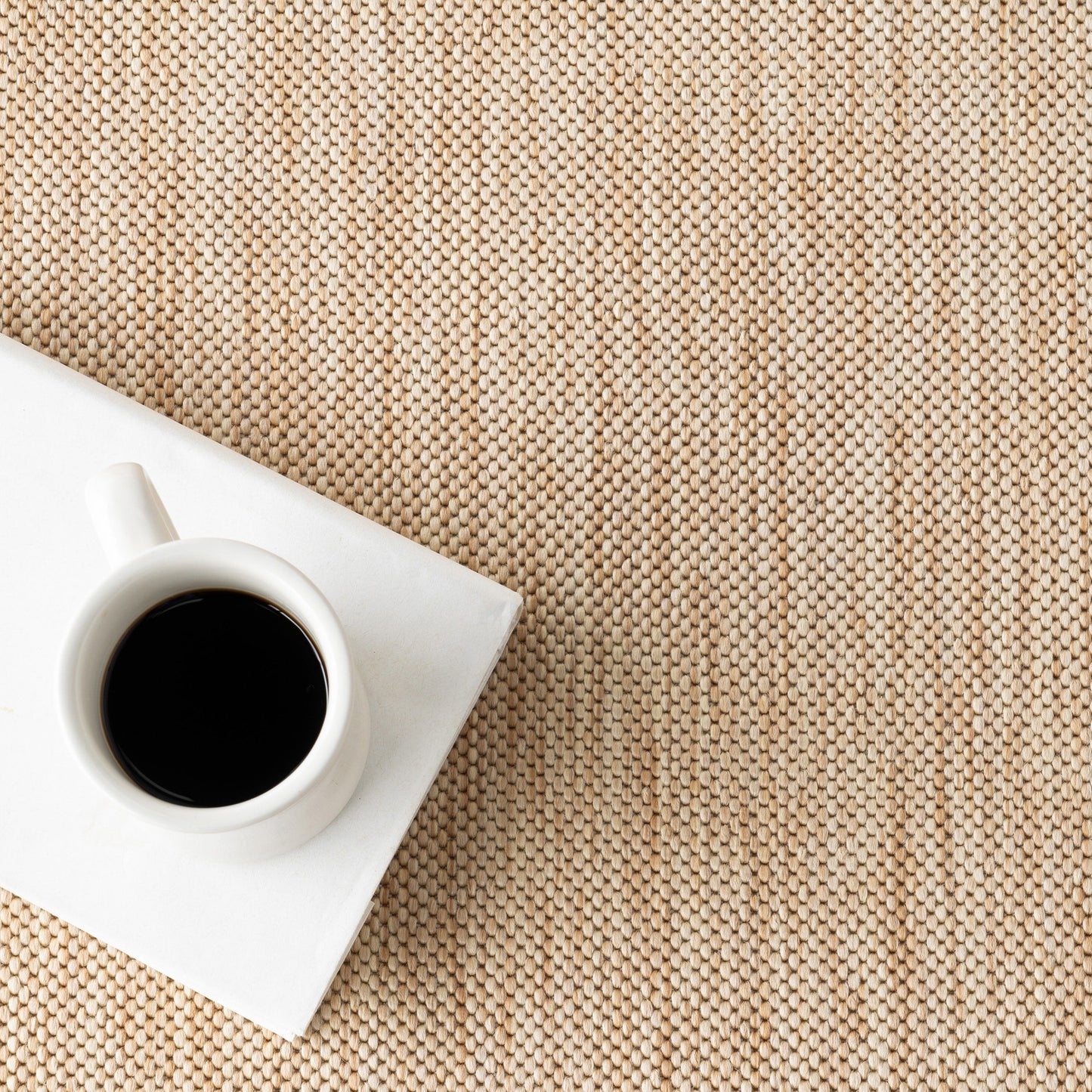 Nuloom Leah Classic Bordered Indoor/Outdoor Area Rug