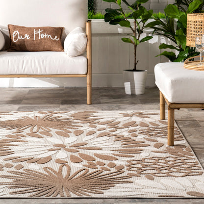 Nuloom Ronda Bold Floral Indoor/Outdoor Area Rug