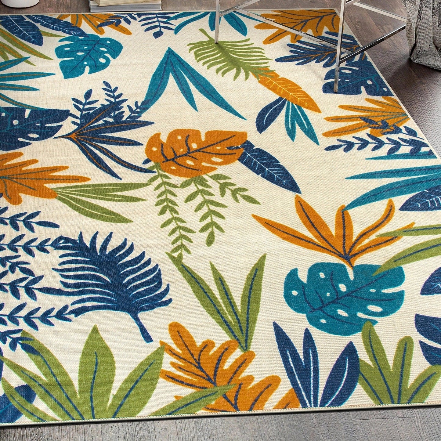 Contemporary Floral Leaves Indoor/Outdoor Area Rug