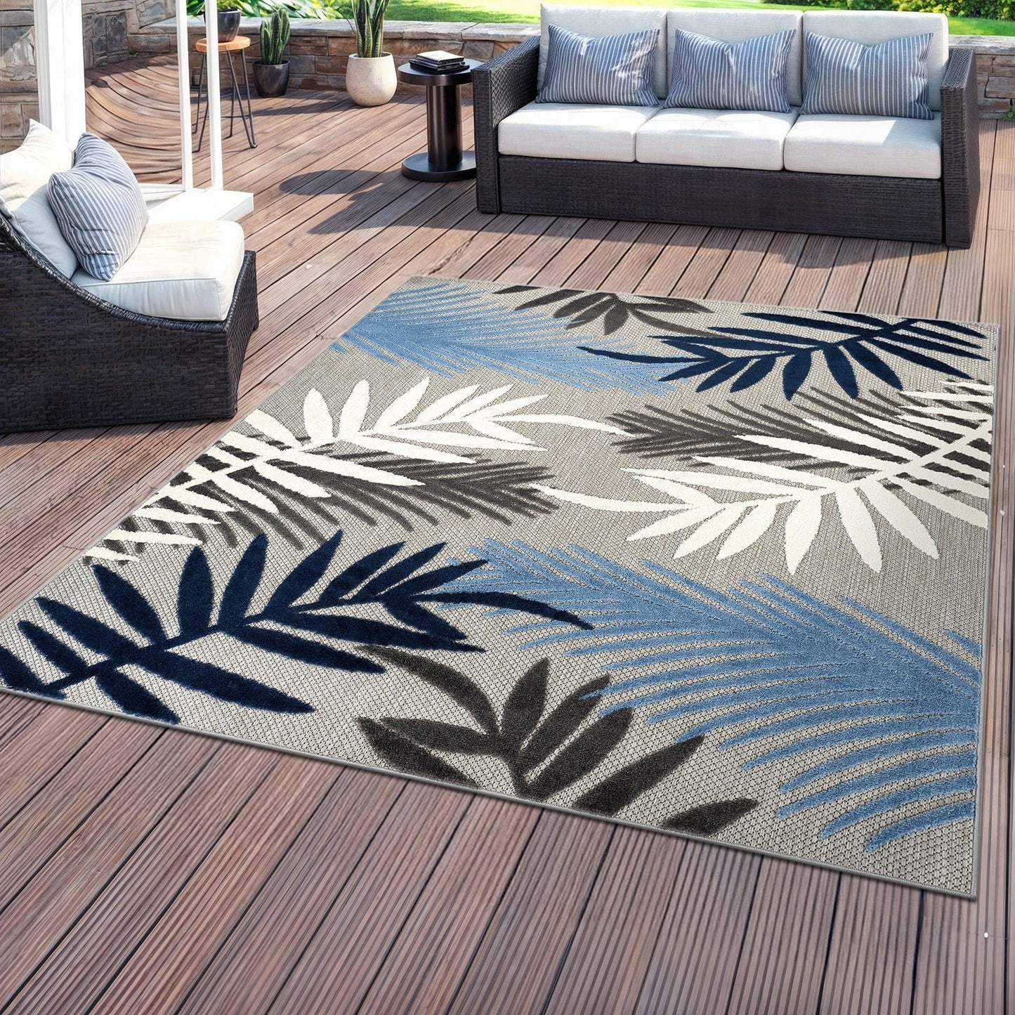 Evora Palm Frond Indoor/Outdoor Area Rug