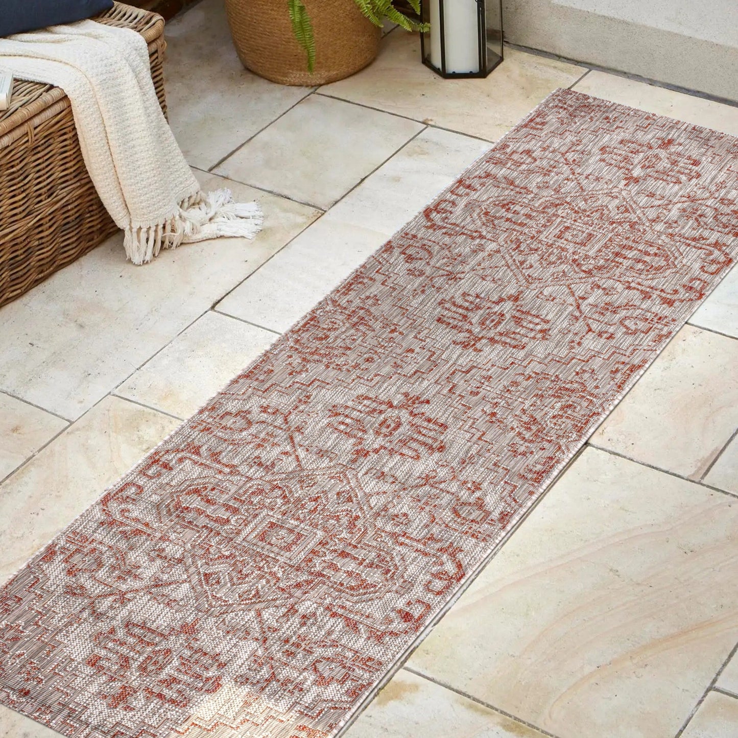 JONATHAN Y Charleston Medallion Indoor/Outdoor Area Rug