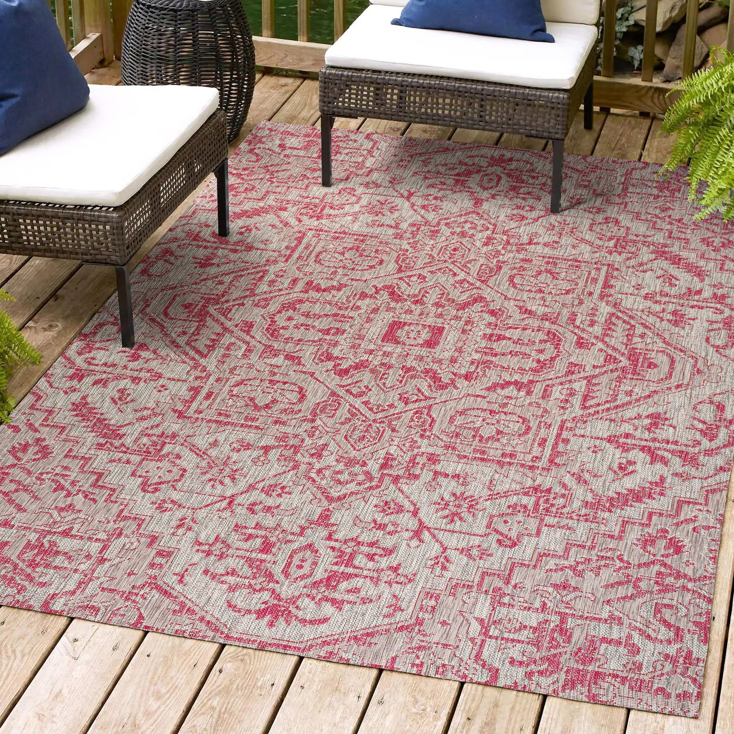 JONATHAN Y Charleston Medallion Indoor/Outdoor Area Rug