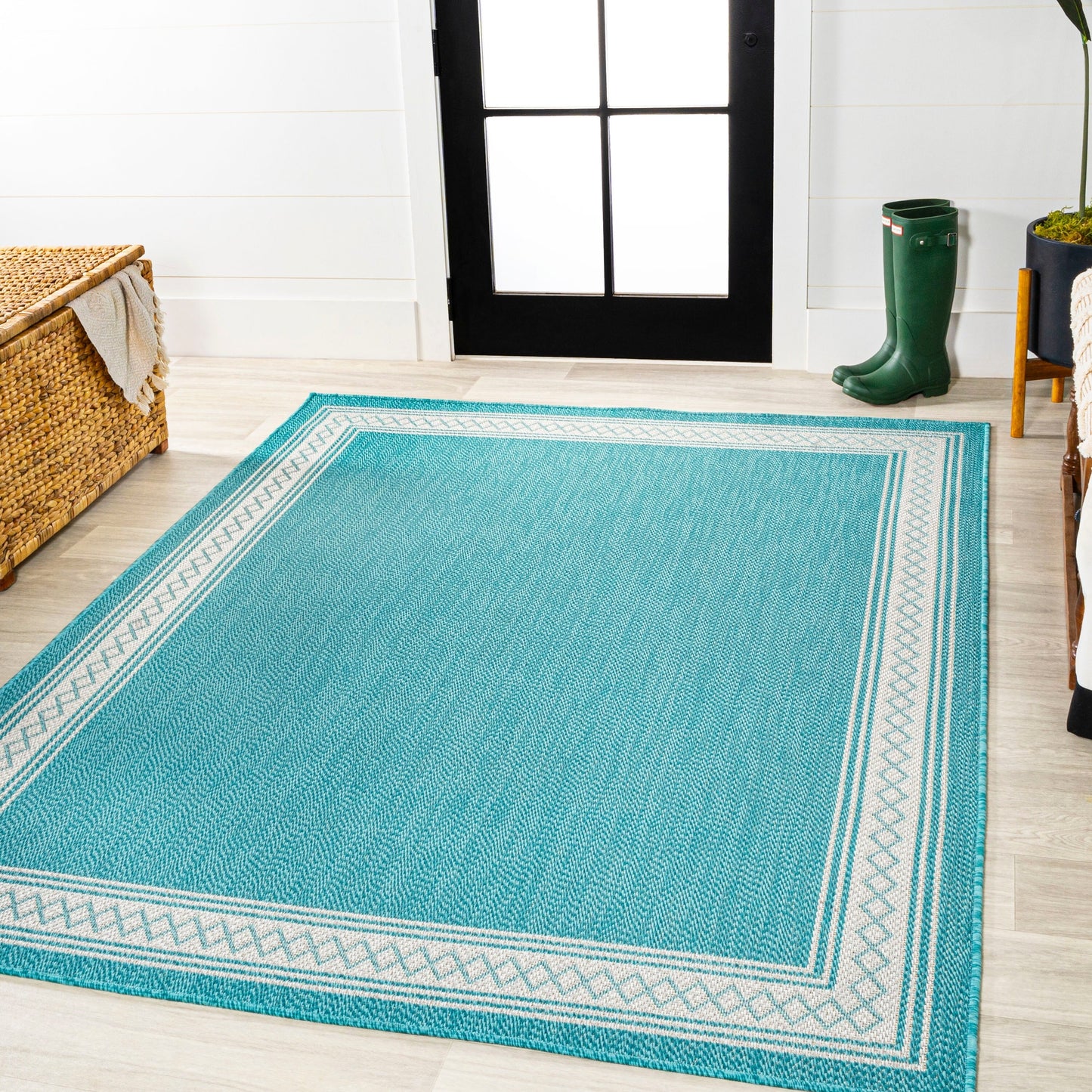 JONATHAN Y Havana Classic Diamond Border Indoor/Outdoor Area Rug