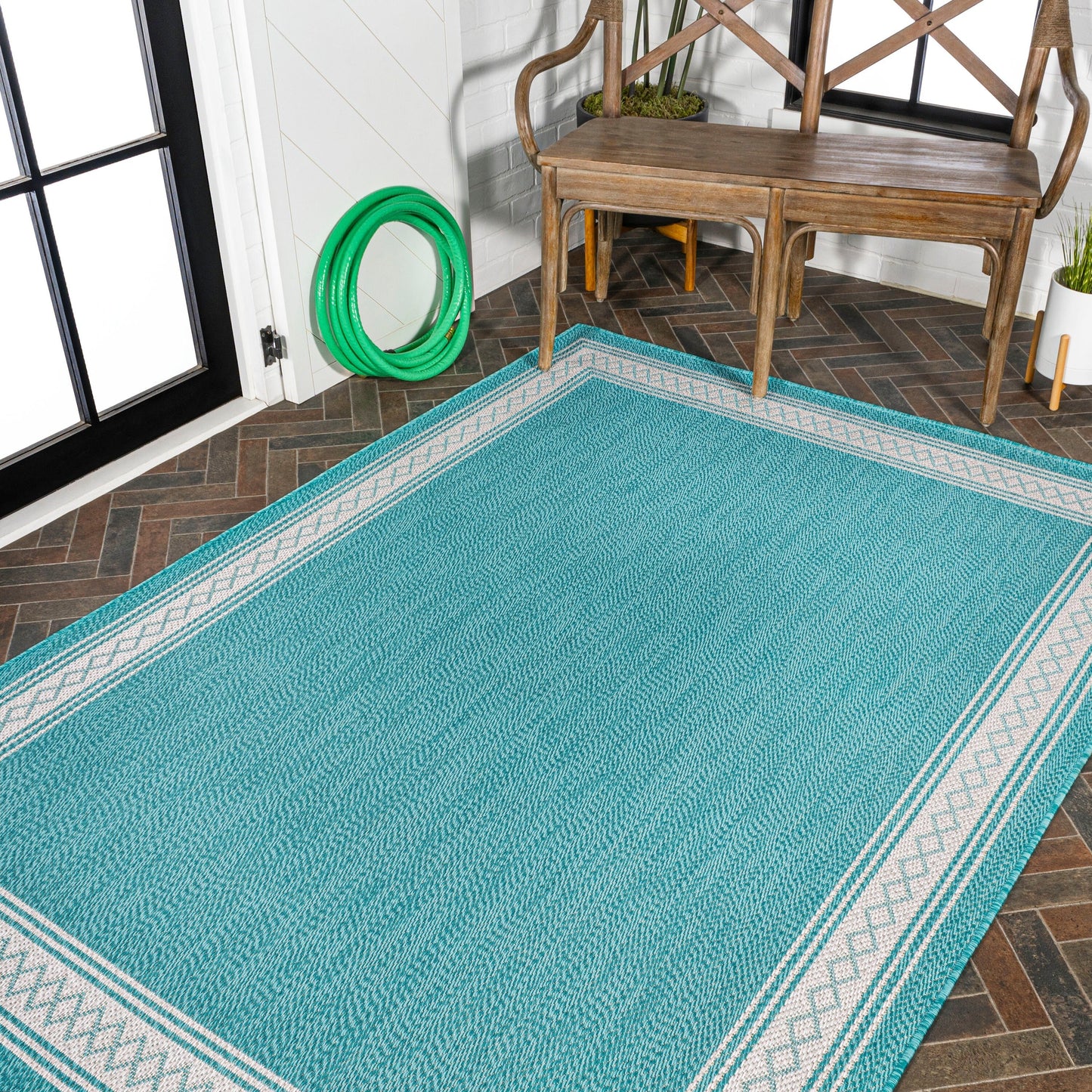 JONATHAN Y Havana Classic Diamond Border Indoor/Outdoor Area Rug