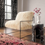 Chaise en peau de mouton Fable