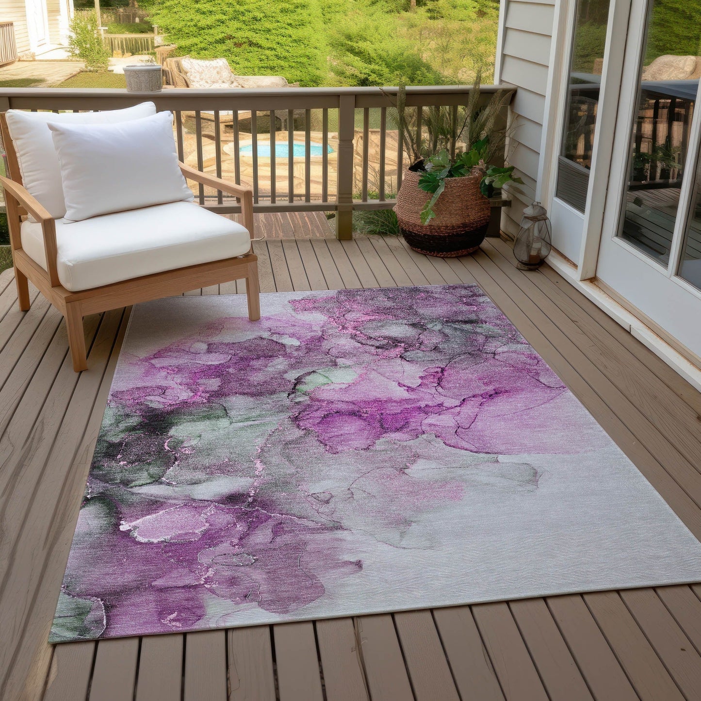 Machine Washable Indoor/ Outdoor Abstract Chantille Rug