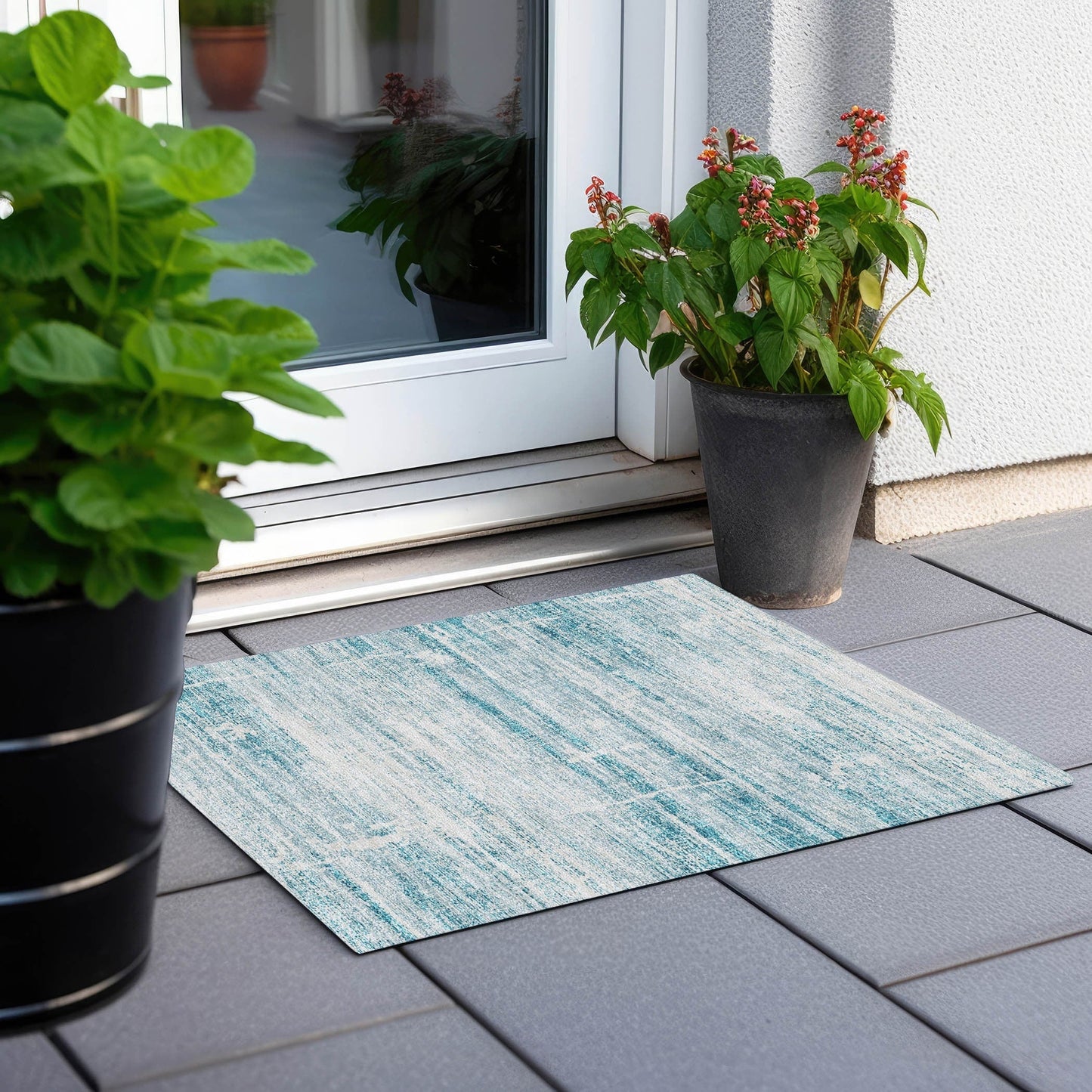Machine Washable Indoor/ Outdoor Chantille Ombre Solid Rug