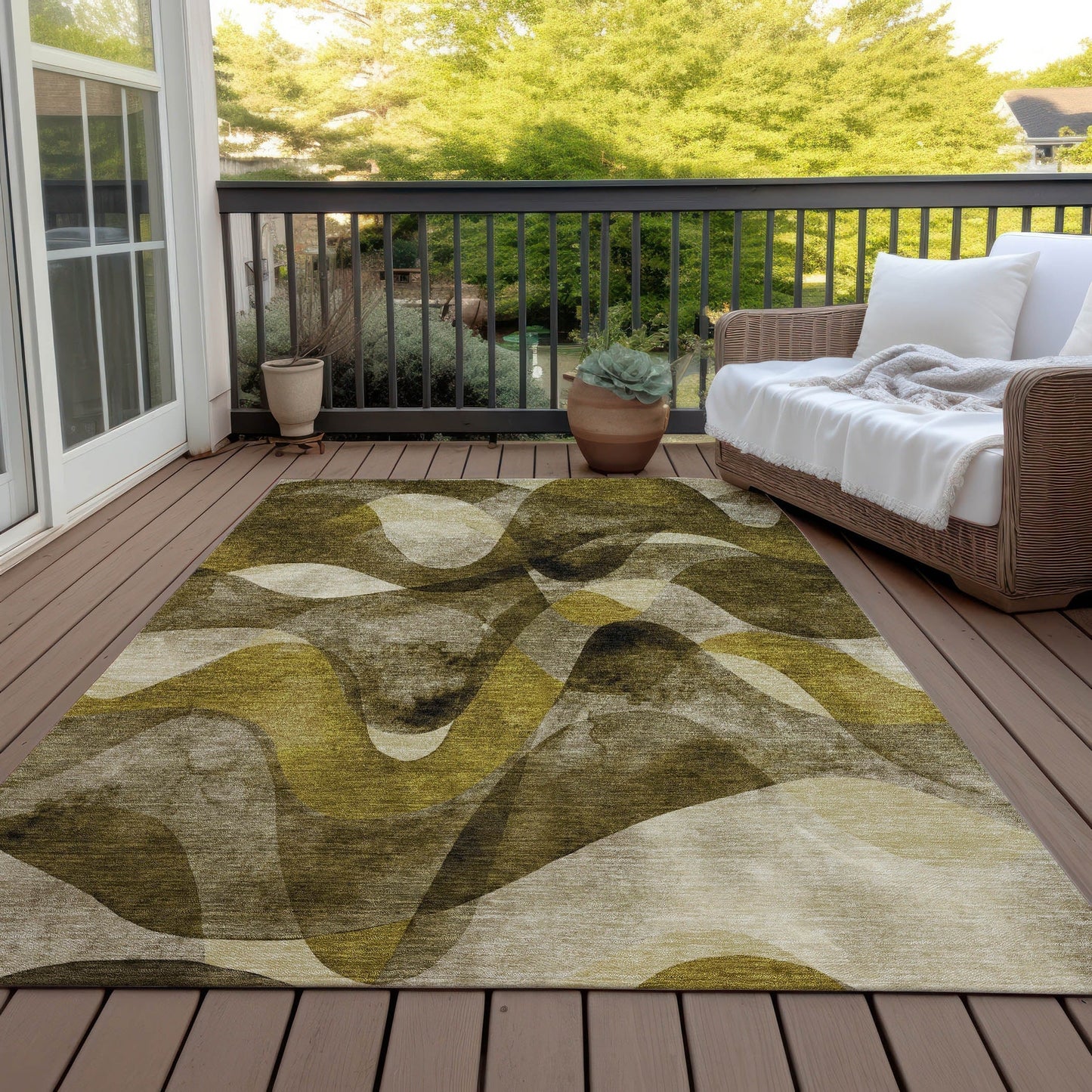 Machine Washable Indoor/ Outdoor Modern Chantille Rug