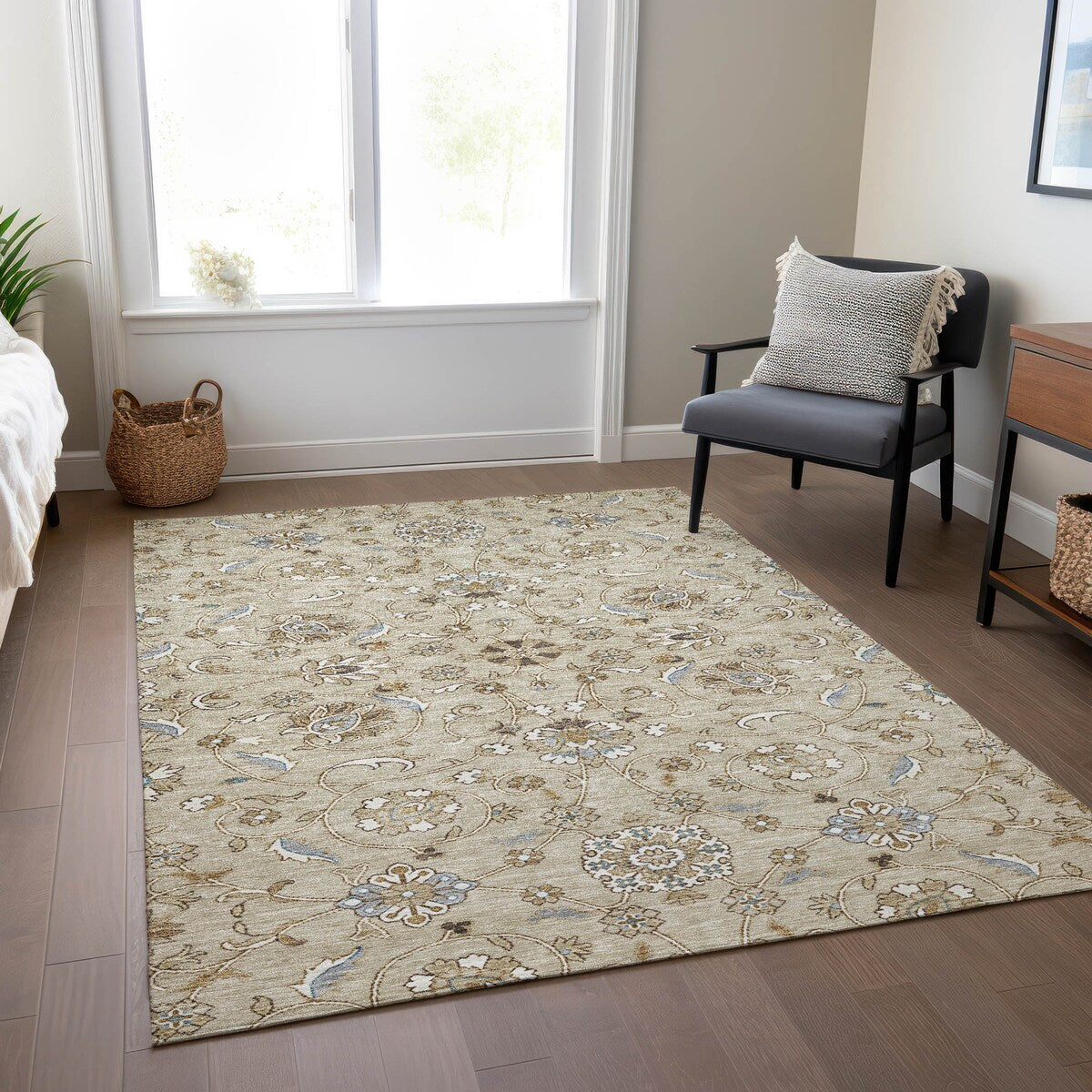 Machine Washable Indoor/ Outdoor Traditional KashanChantille Rug