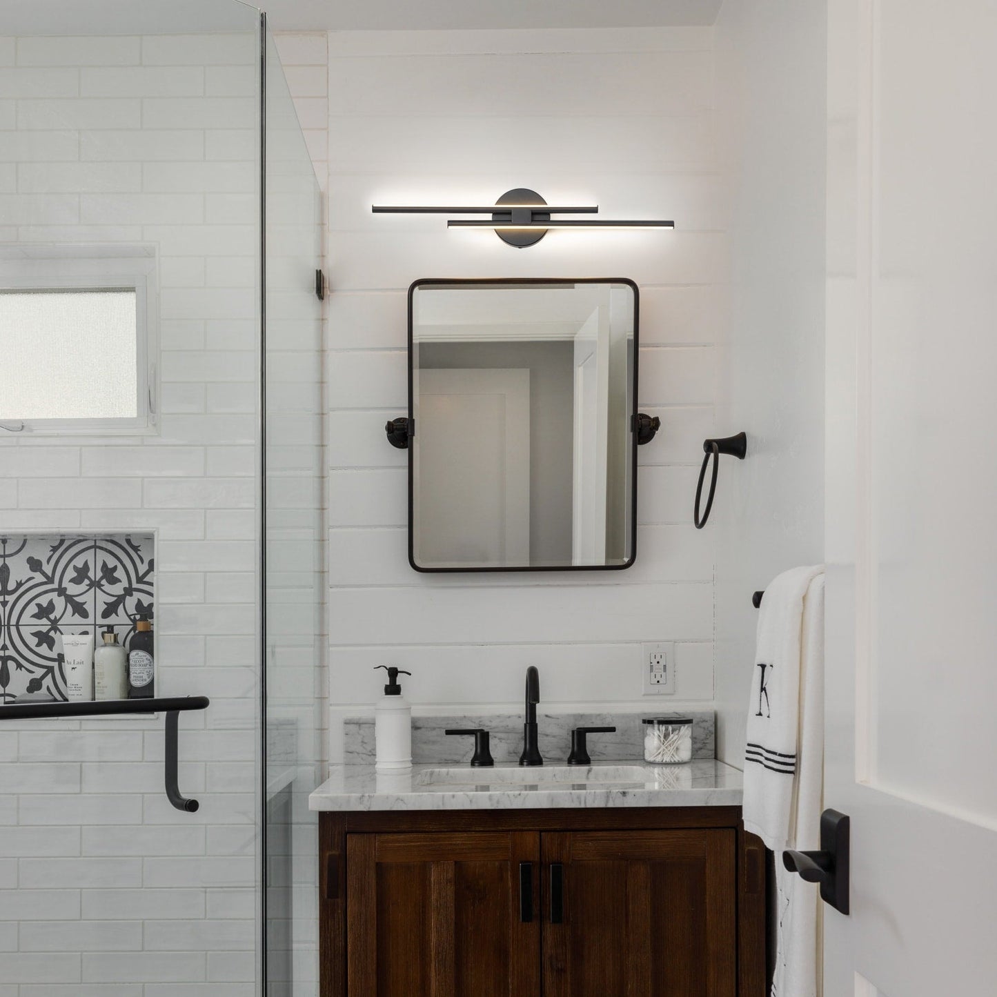 Minimalist 2-Light Dimmable LED Vanity Light Linear Metal Wall Sconce