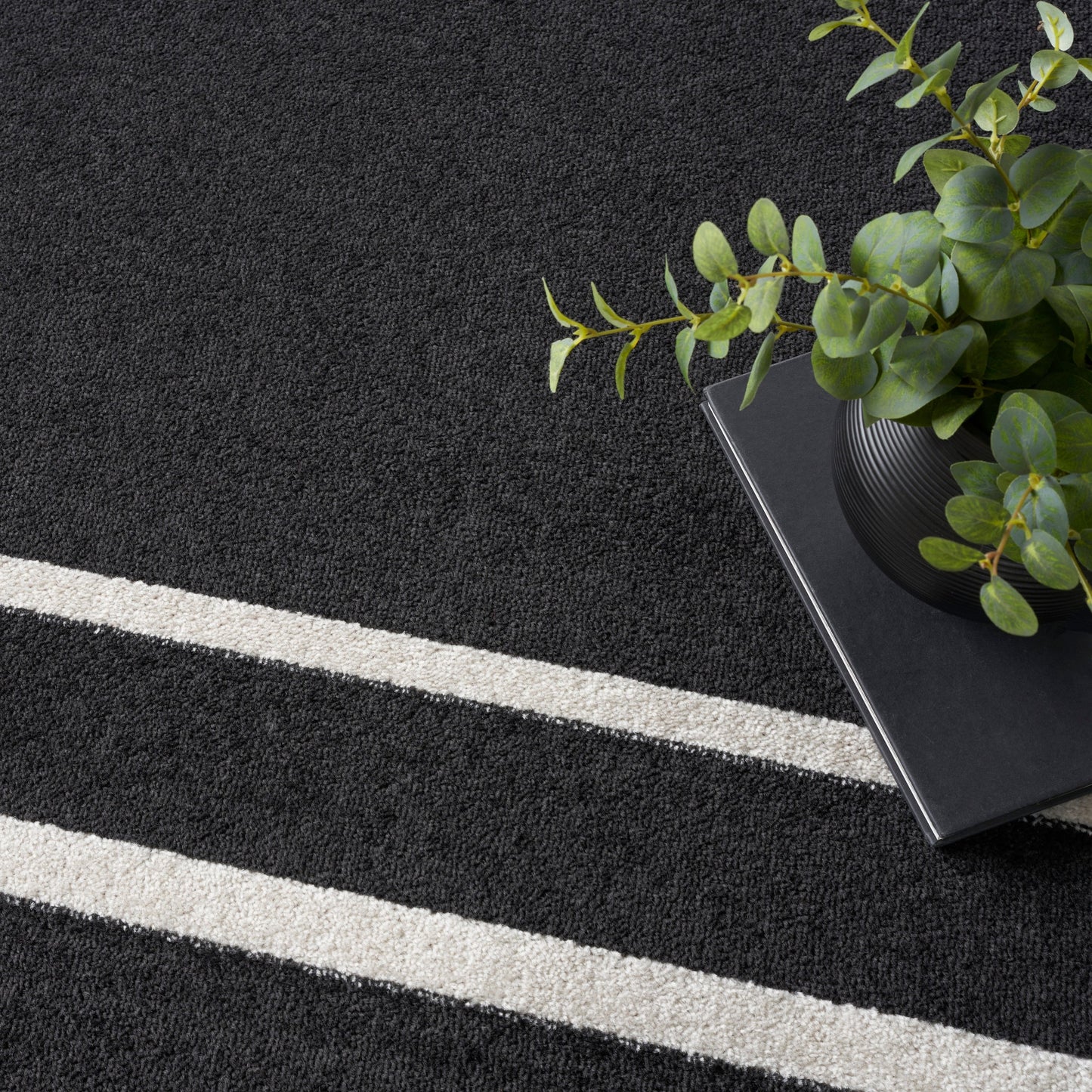 Nourison Essentials Indoor/Outdoor Solid Area Rug