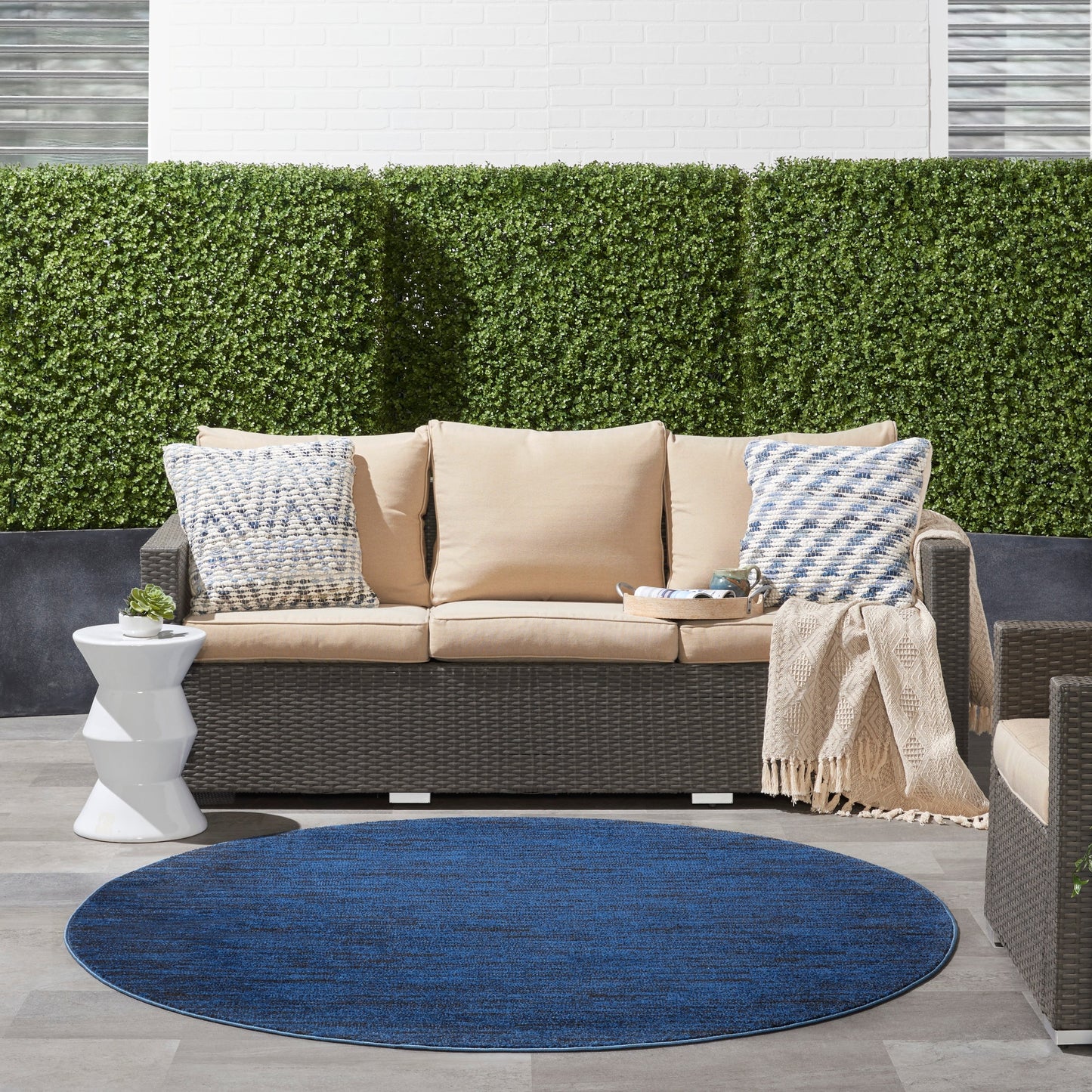 Nourison Essentials Solid Contemporary Indoor/Outdoor Area Rug