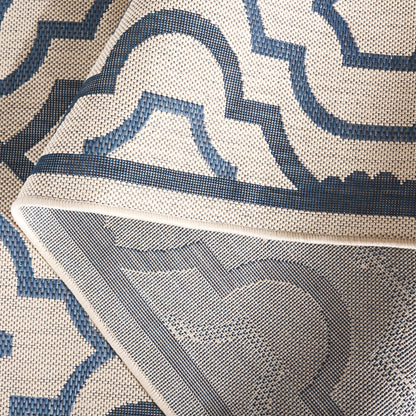 SAFAVIEH Courtyard Oyvor Indoor/ Outdoor Waterproof Patio Backyard Rug