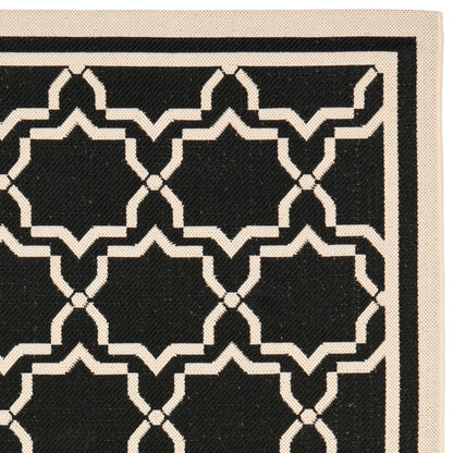 SAFAVIEH Courtyard Thomasina Indoor/ Outdoor Waterproof Patio Backyard Rug