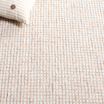 SAFAVIEH Handmade Abstract Marikka Modern Viscose Rug