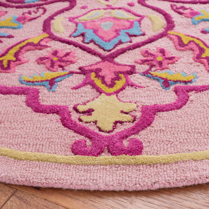 SAFAVIEH Handmade Bellagio Cailin Medallion Wool Rug