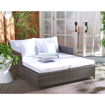 Lit de repos d'extérieur SAFAVIEH Taniyah en osier avec oreiller et coussins - 53 L x 28 P x 62 H