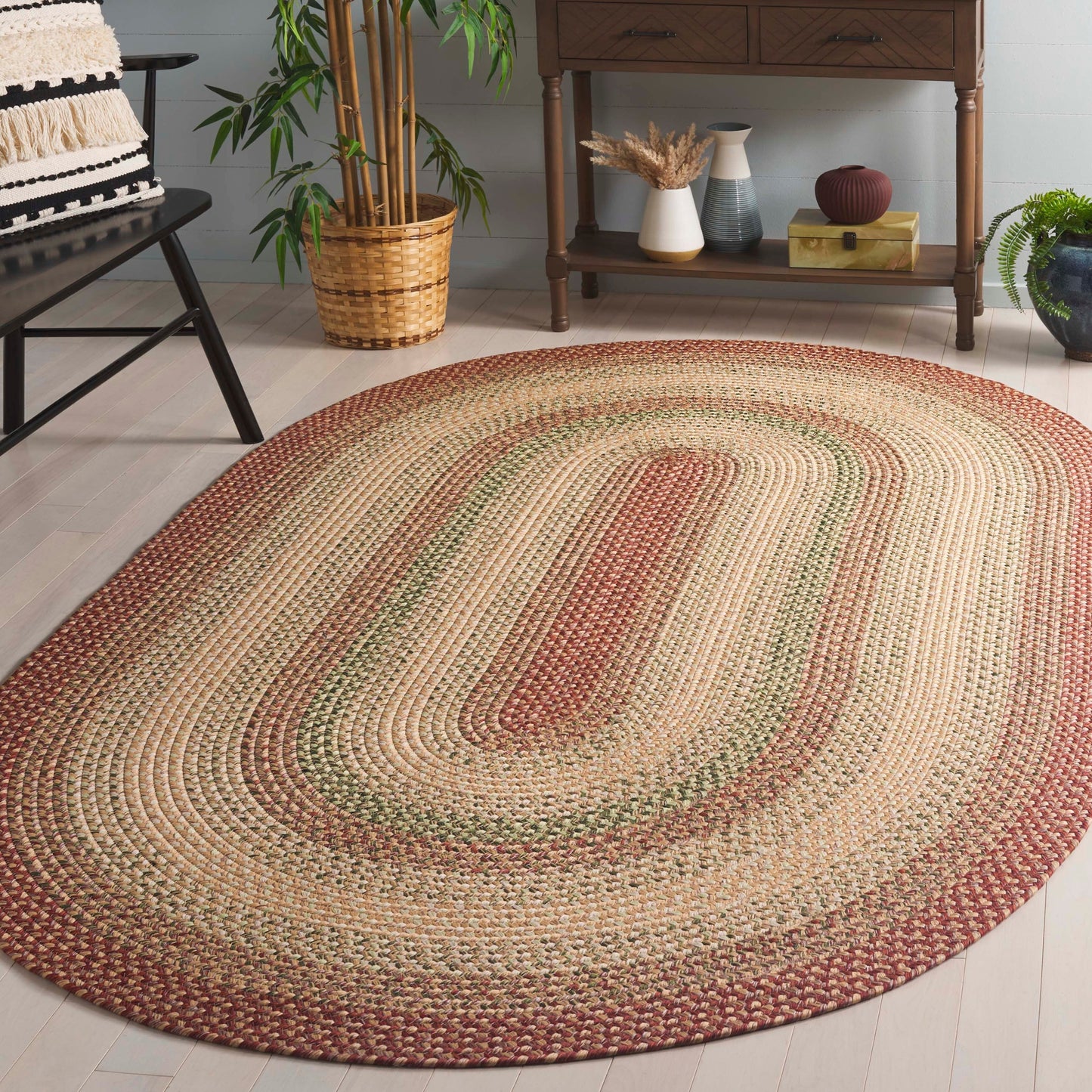 SAFAVIEH, Handmade Braided Adelajde Country Rug