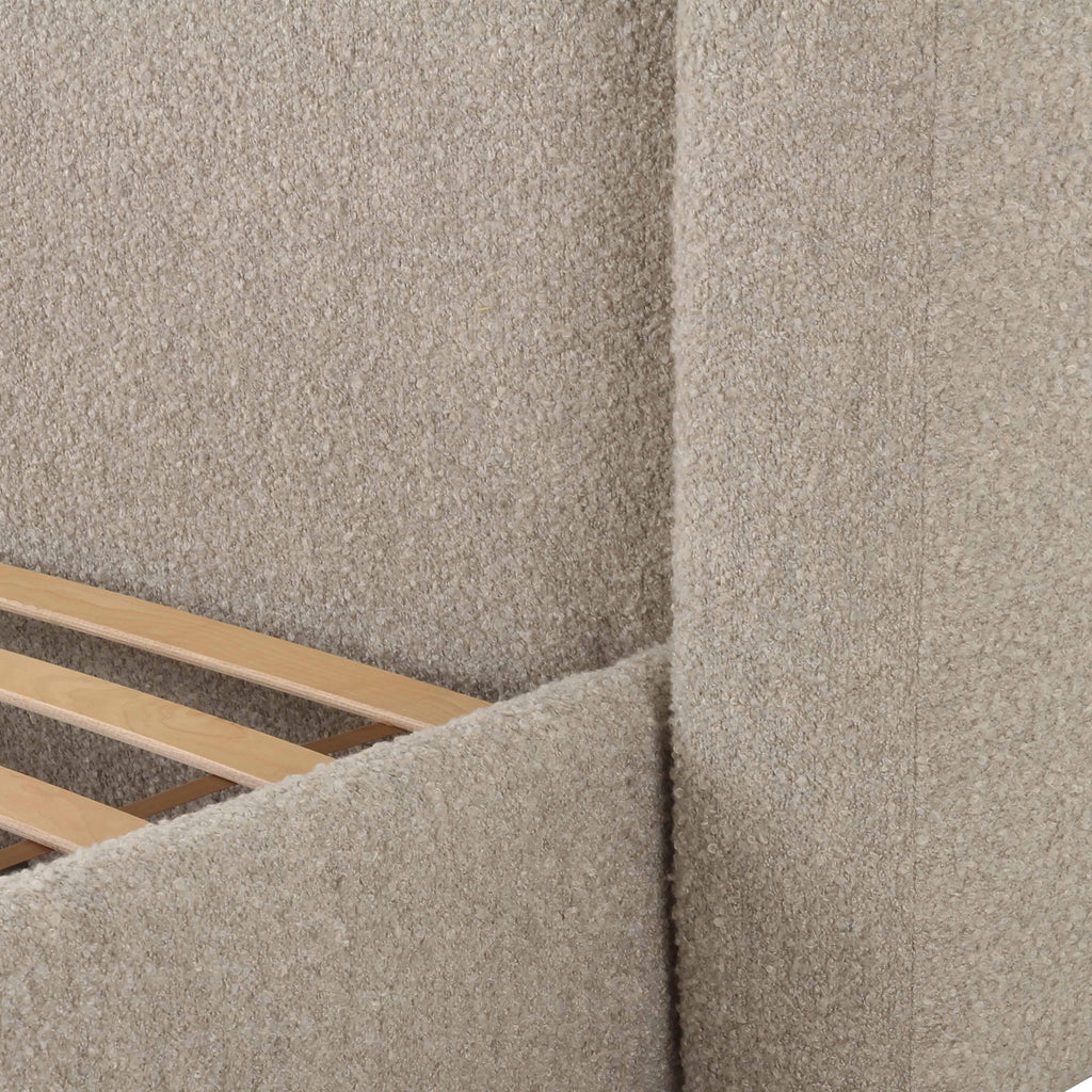 Lit King Size Vienna Tan Boucle
